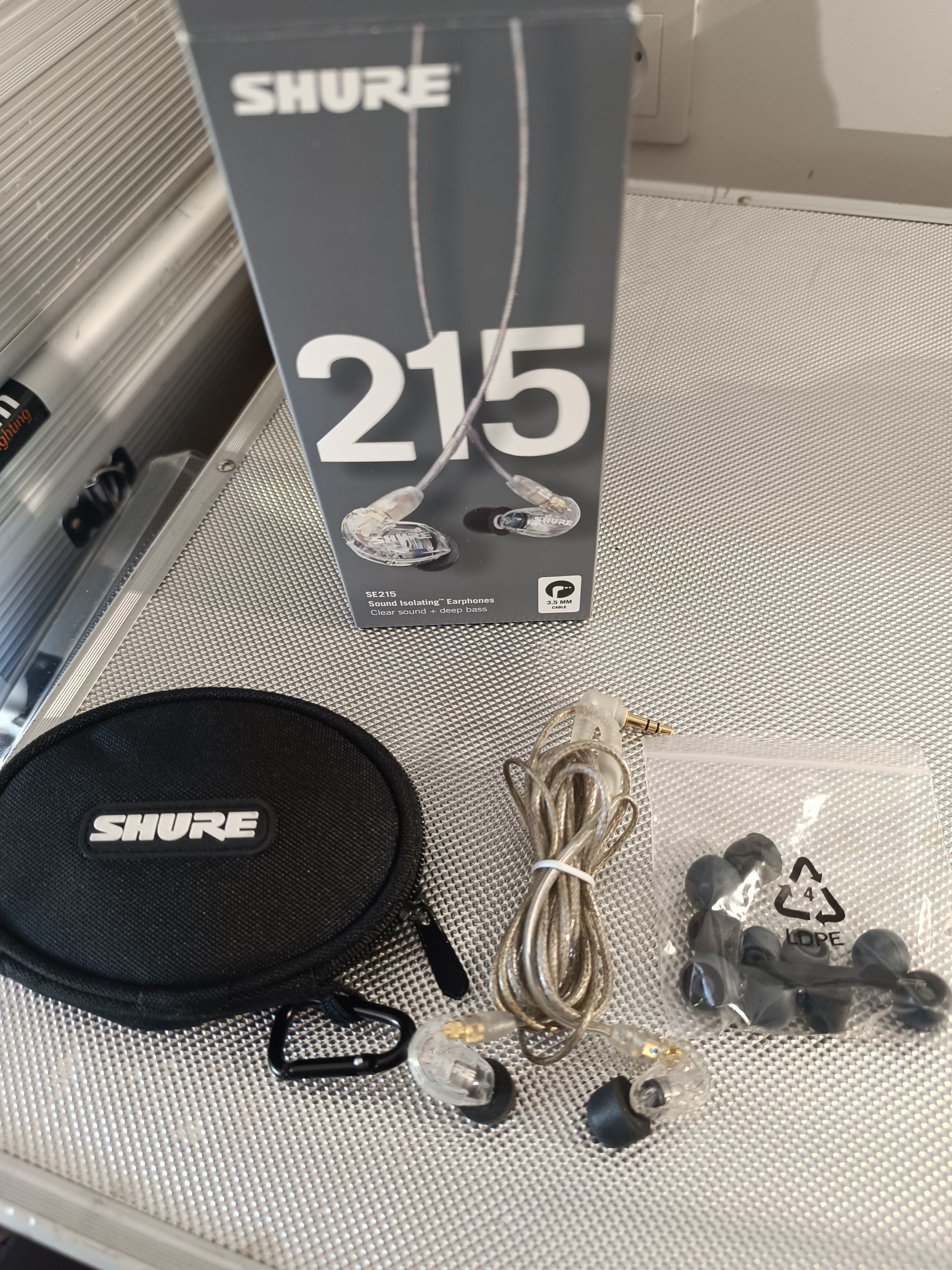 Vends ears Shure SE215