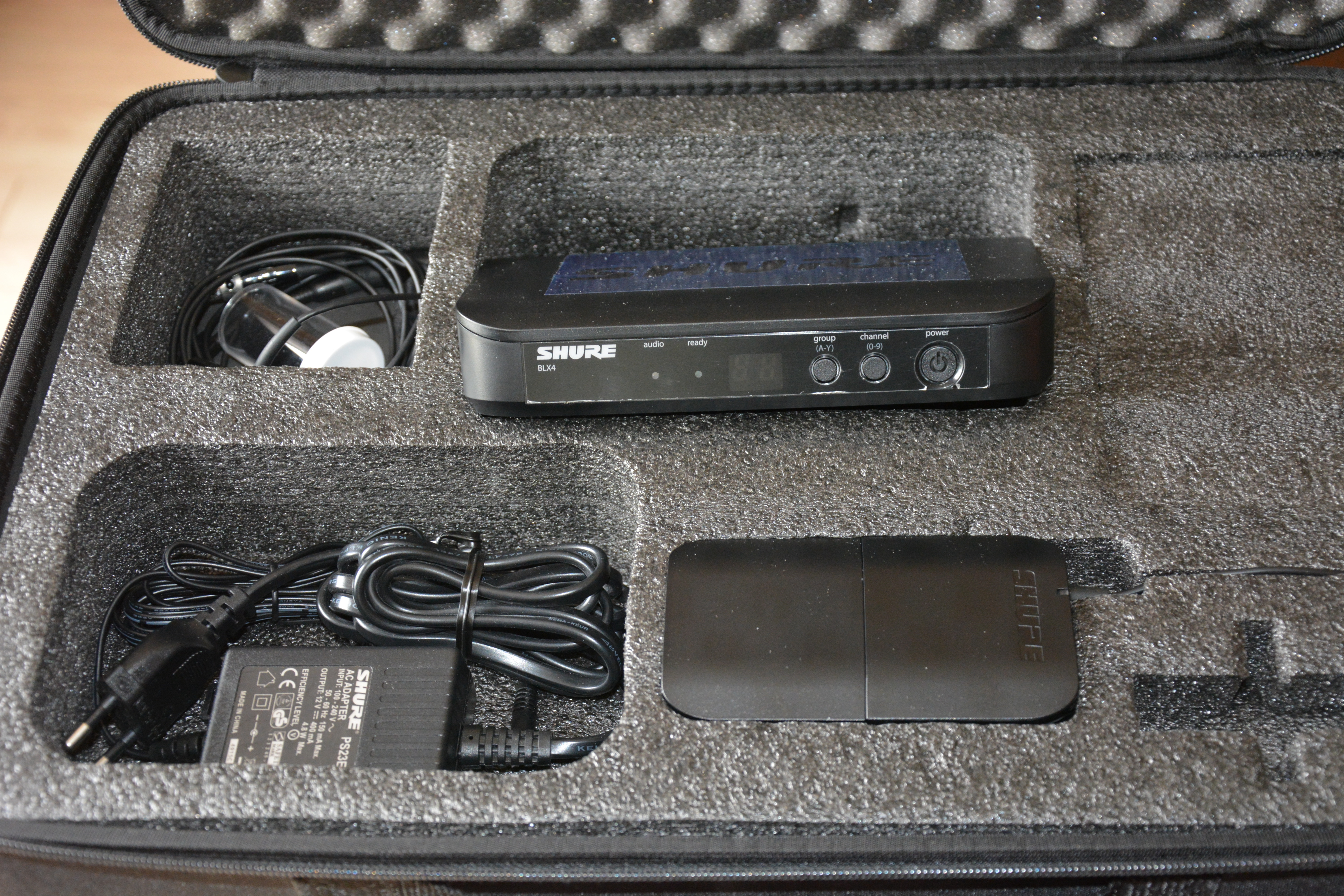 VENDS MICRO HF SHURE BLX4/ B98 CUIVRE