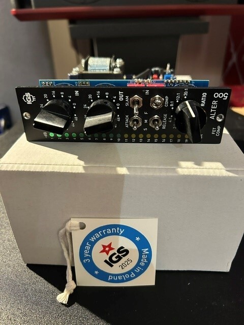 IGS Audio Alter 500 - Compresseur FET ( clone moderne du 1176 REV G )
