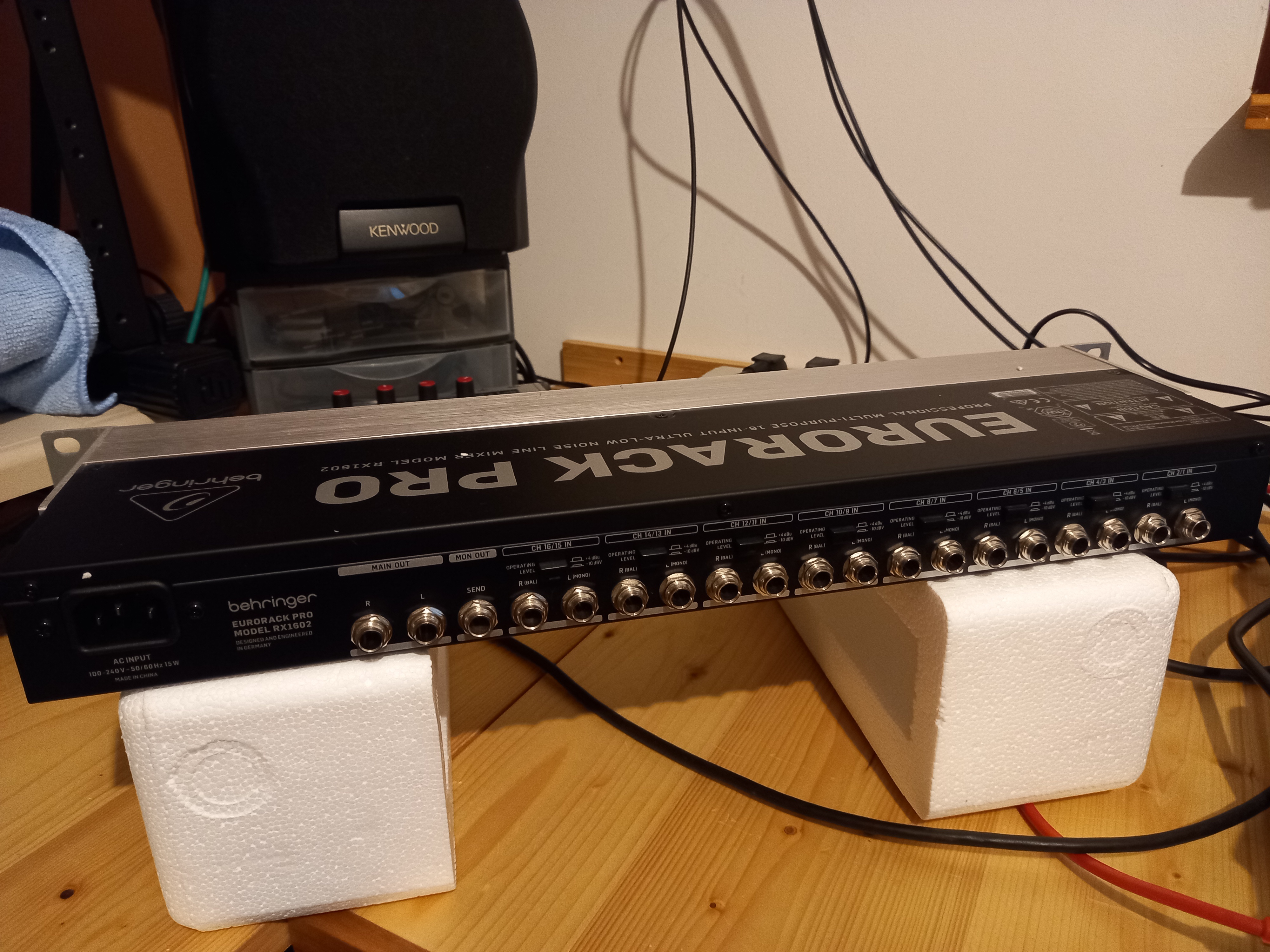 Behringer Eurorack RX1602 V2 (86647)