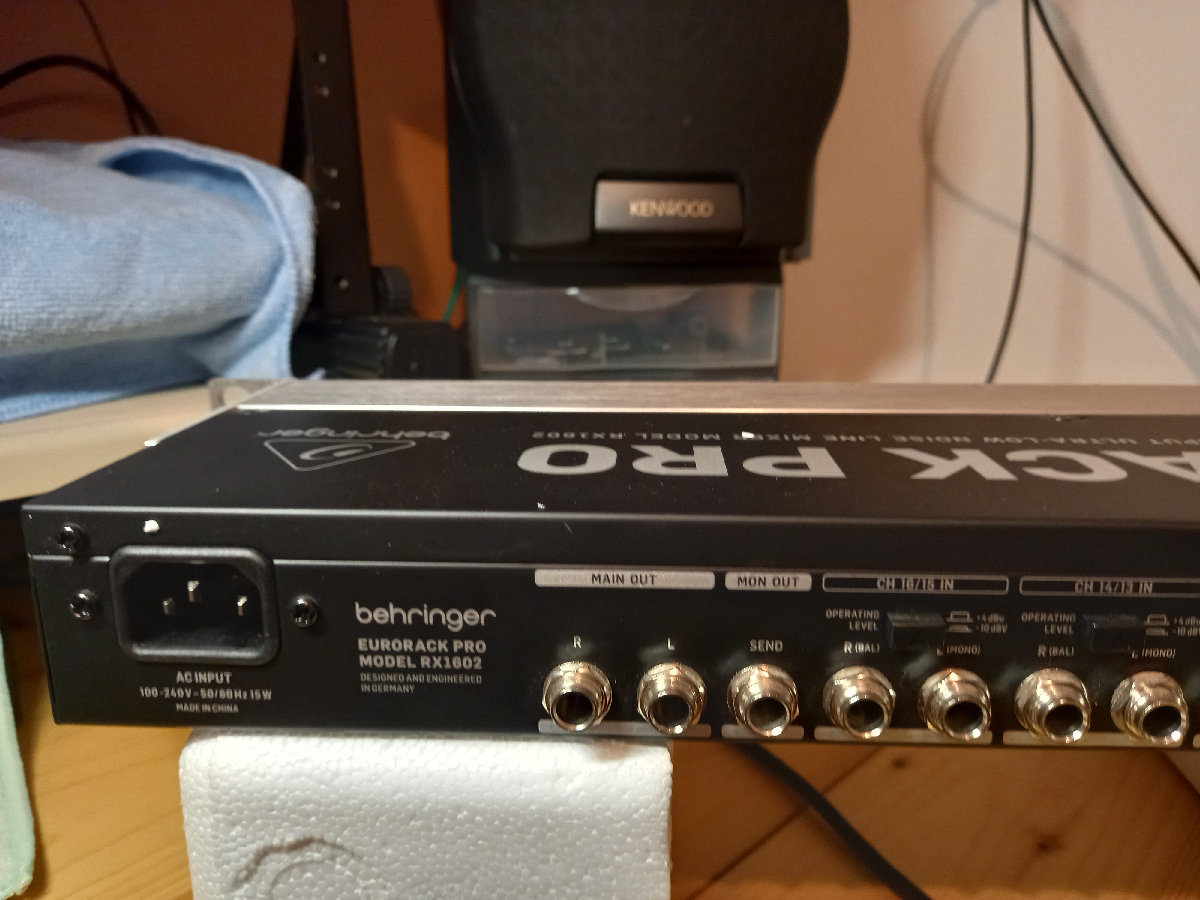 Behringer Eurorack RX1602 V2 (4798)