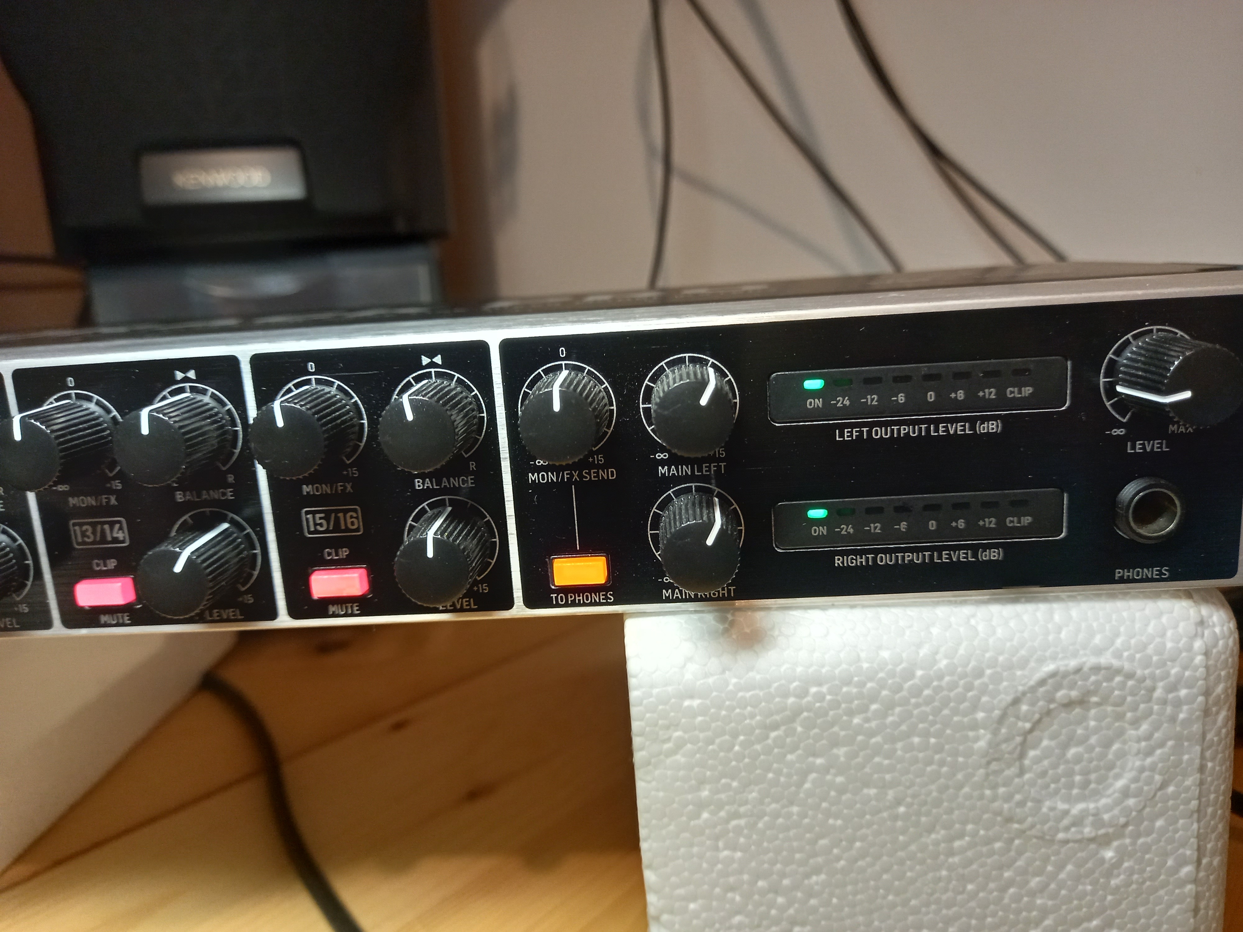 Behringer Eurorack RX1602 V2 (42916)