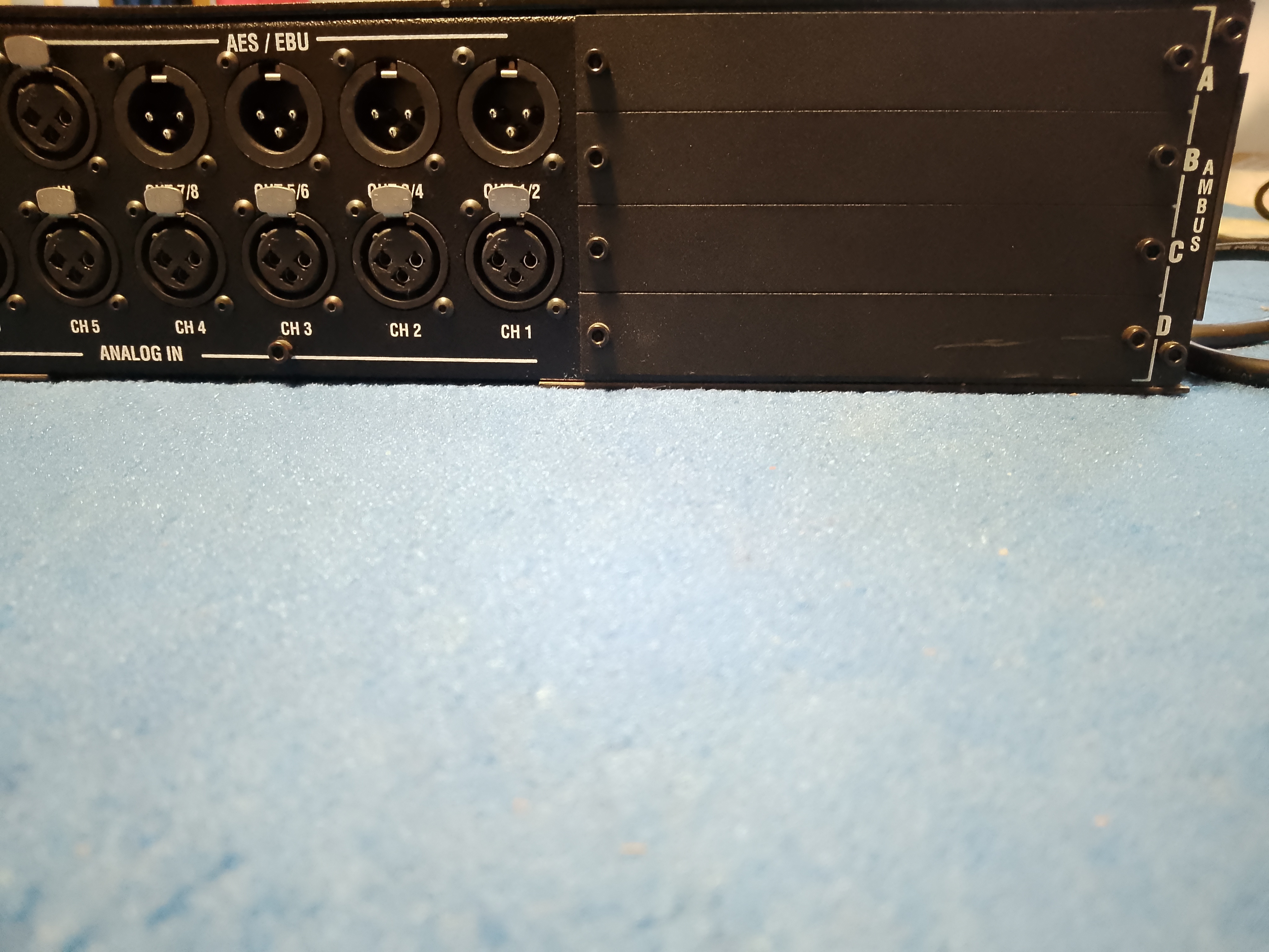 Apogee AD-8000 (27445)