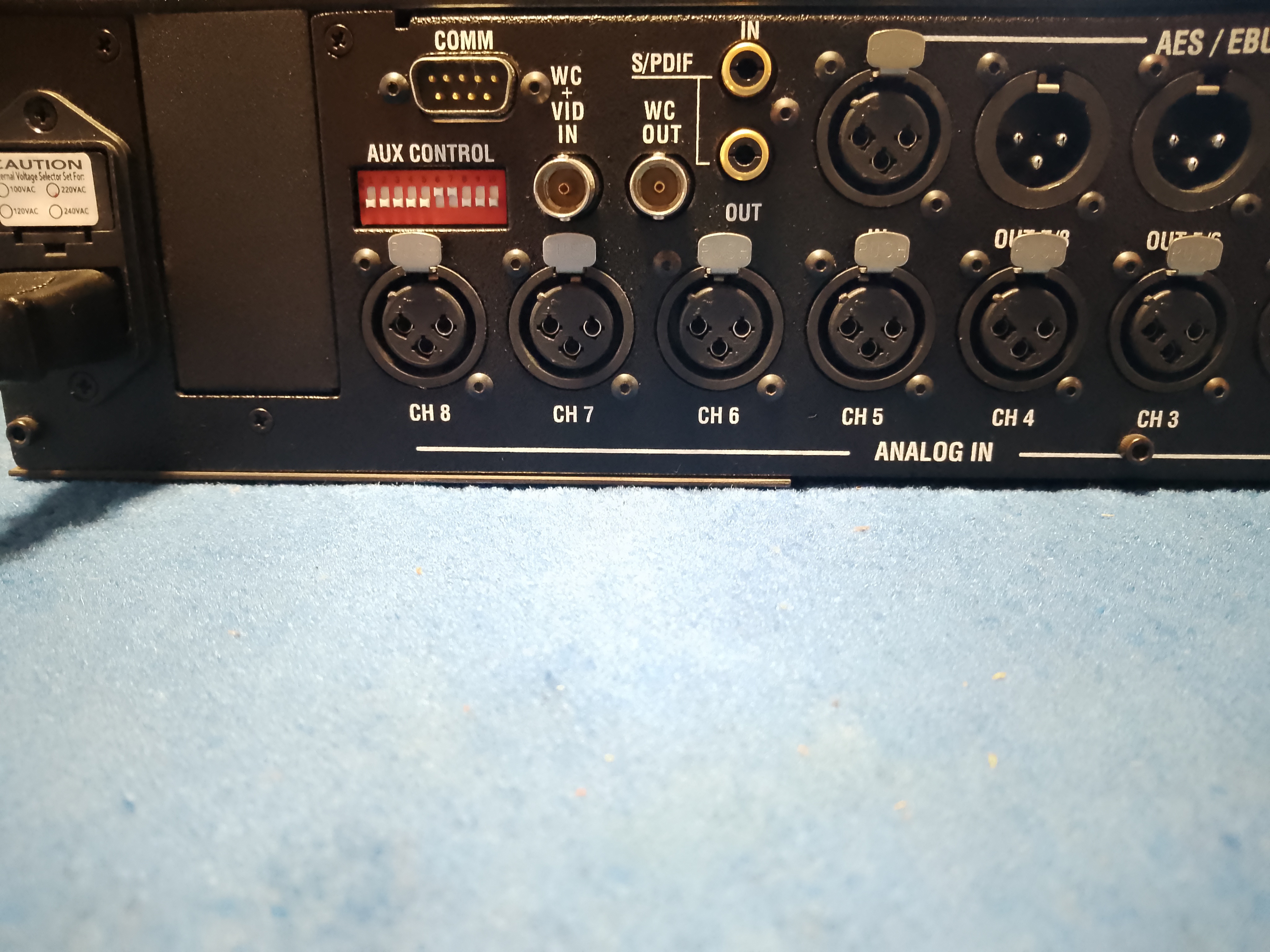Apogee AD-8000 (99746)