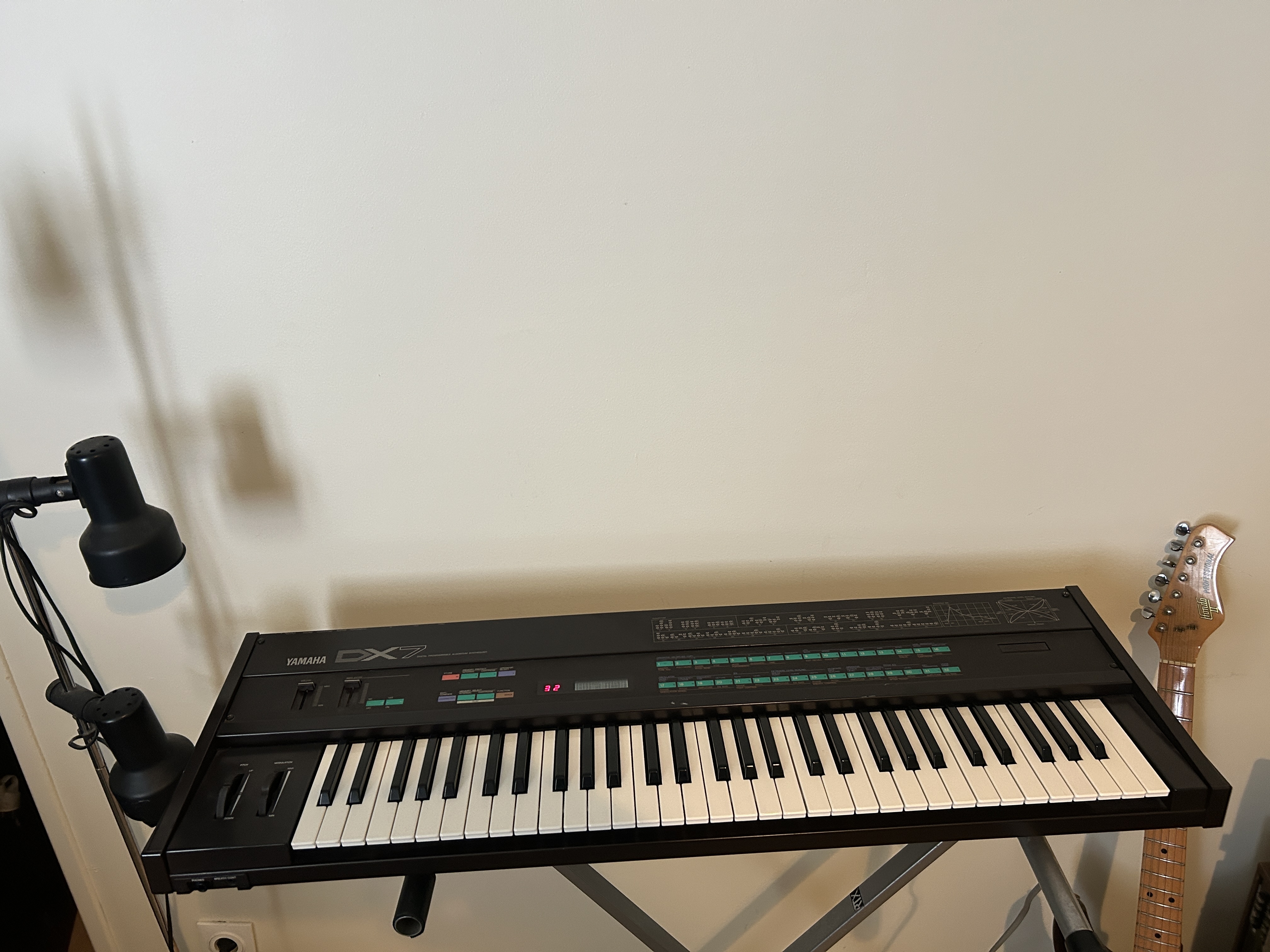 DX7