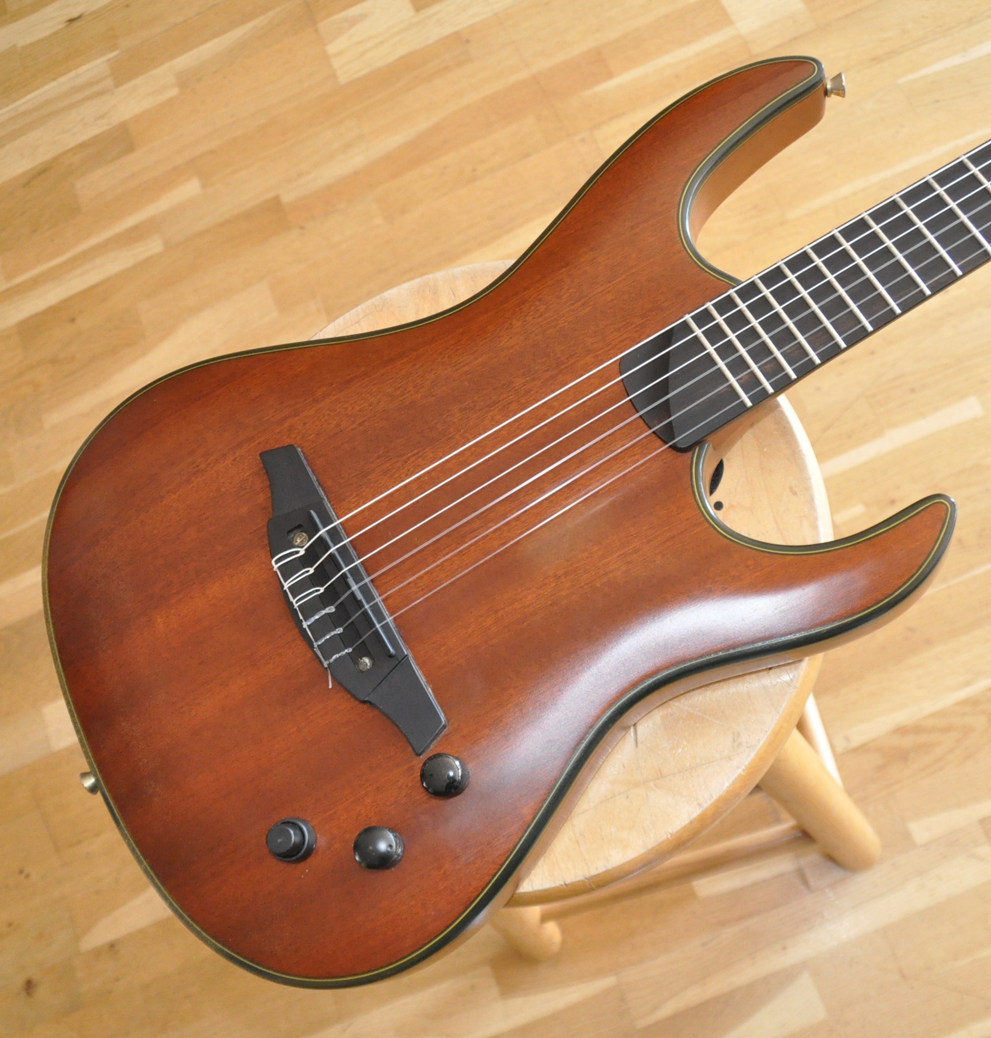 Lâg S1000KJ Africa Keziah Jones Signature (2011 Korea)