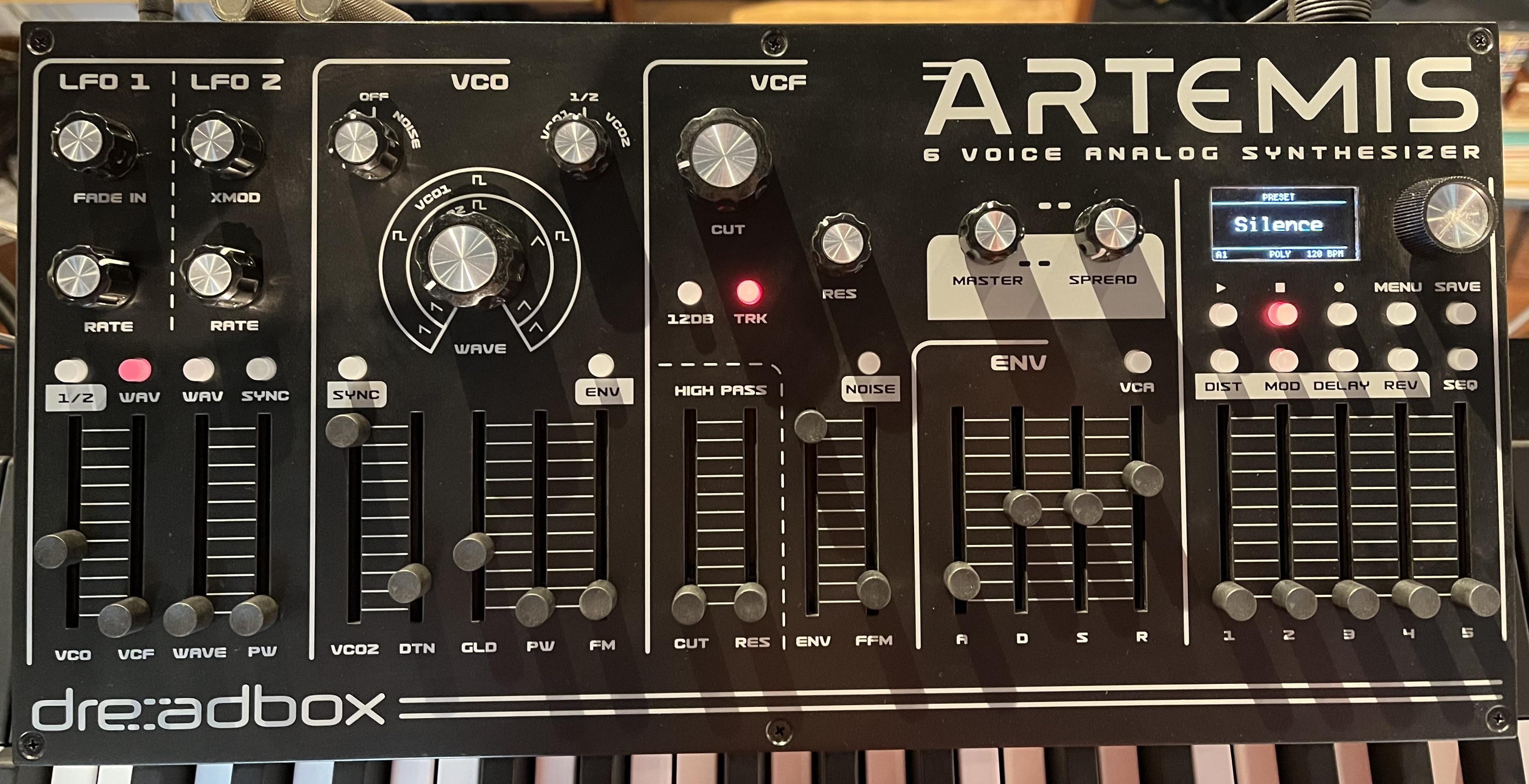 Vends Synthé Dreadbox Artemis