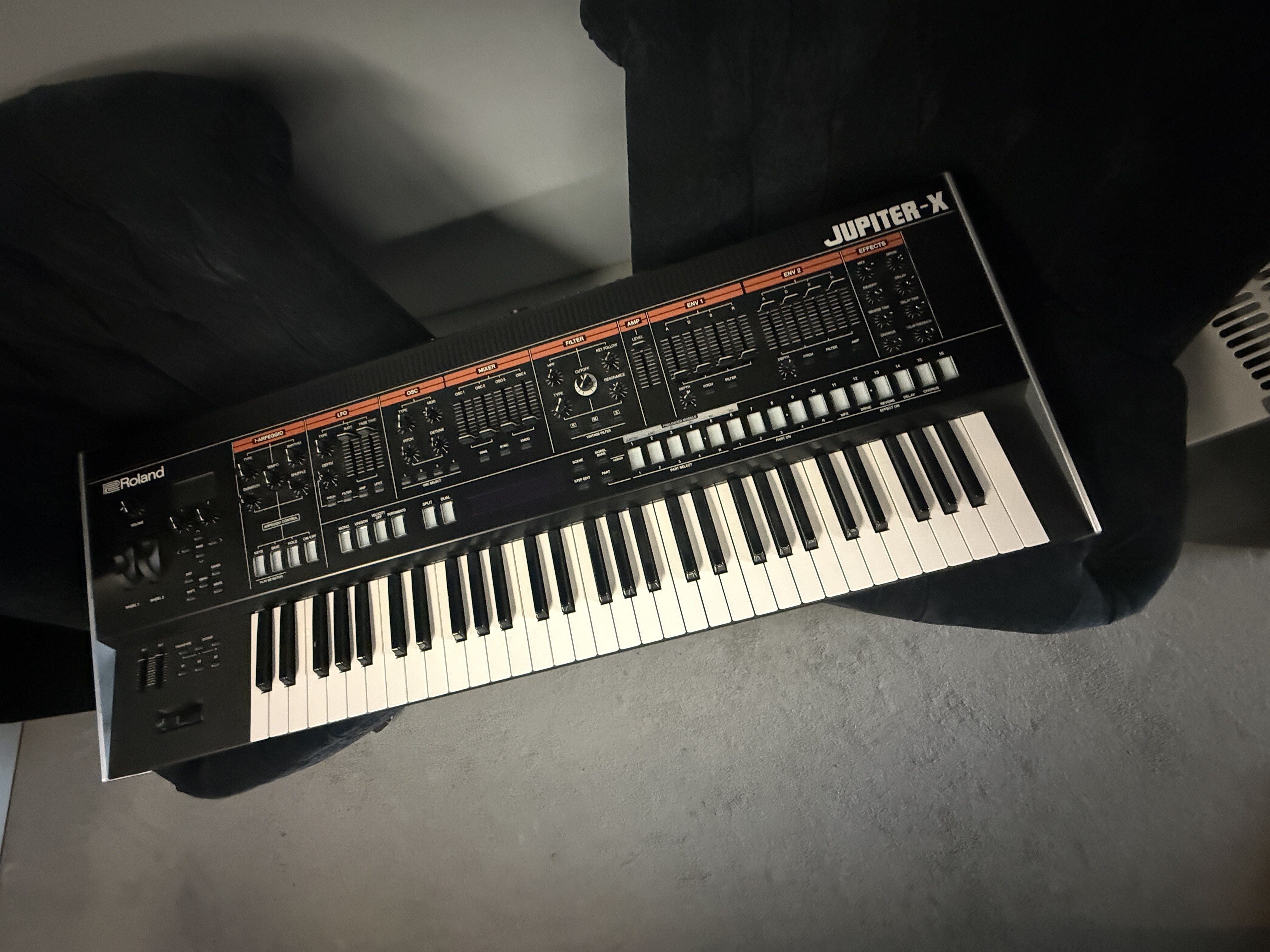 JUPITER X - COMME NEUF