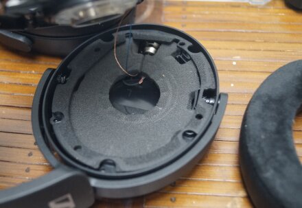 Sennheiser HD480PRO demont-3 Sennheiser HD480PRO demont-3