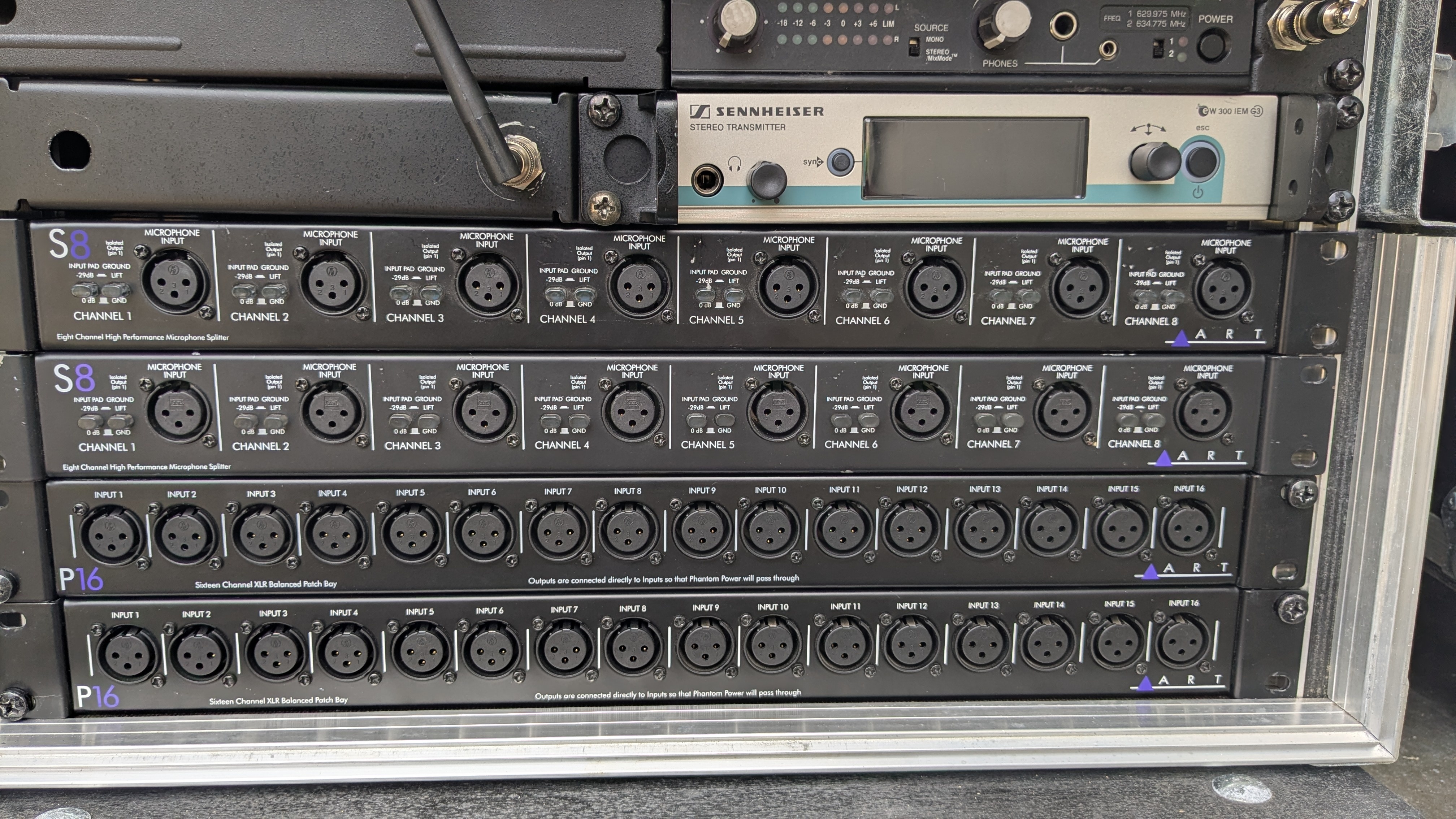 Vends deux Splitter ART S8