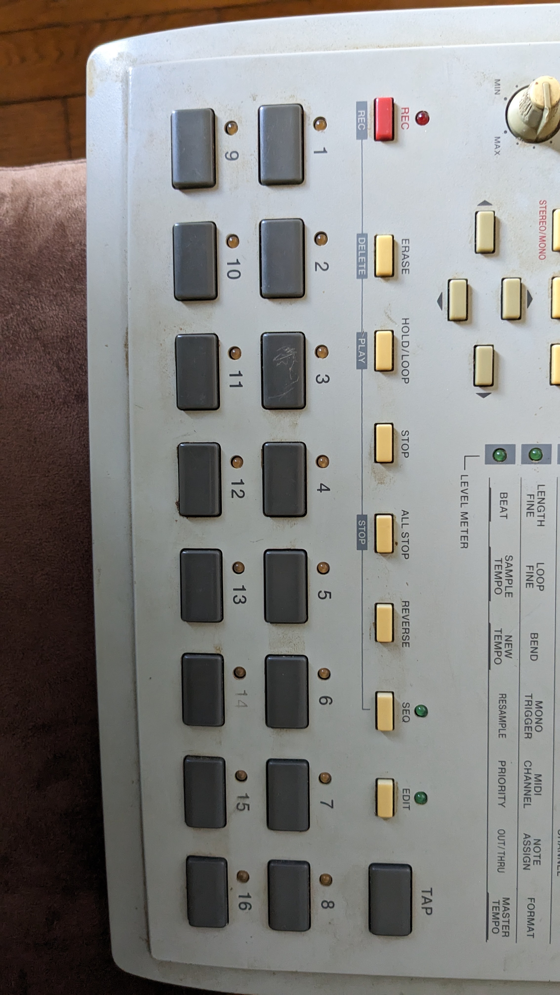 Akai Professional S20 (21393)