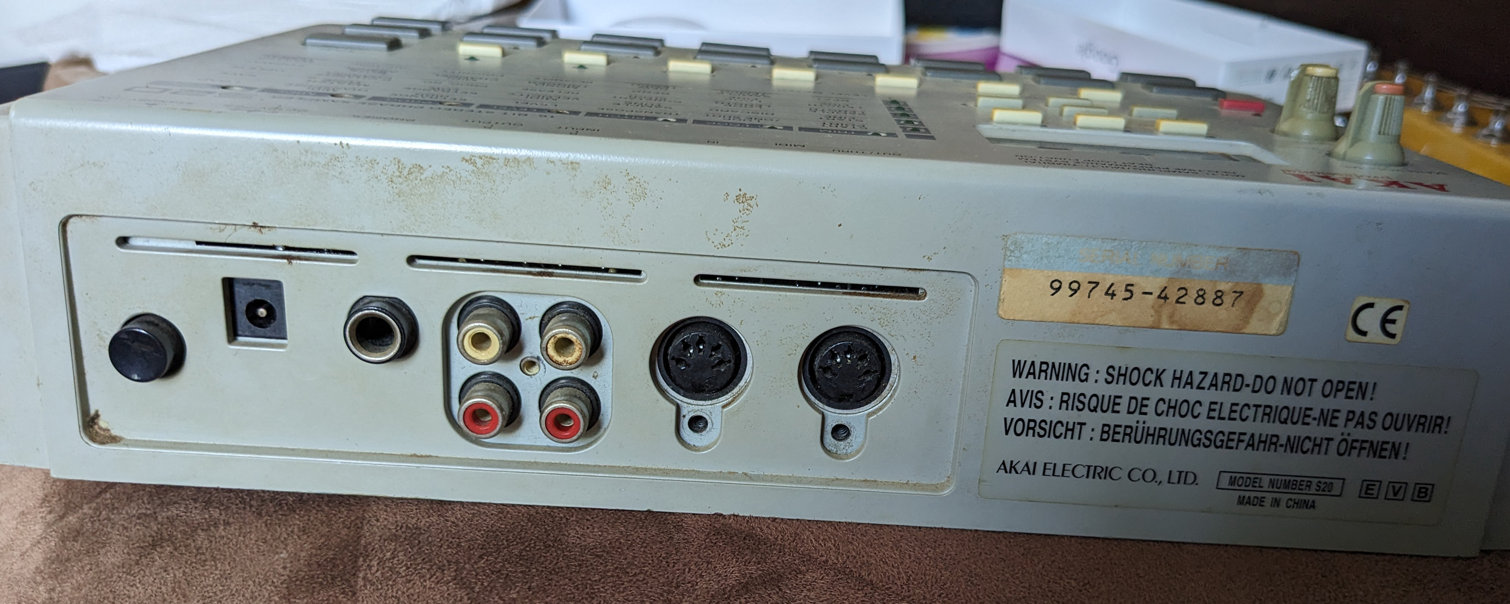 Akai Professional S20 (5533)