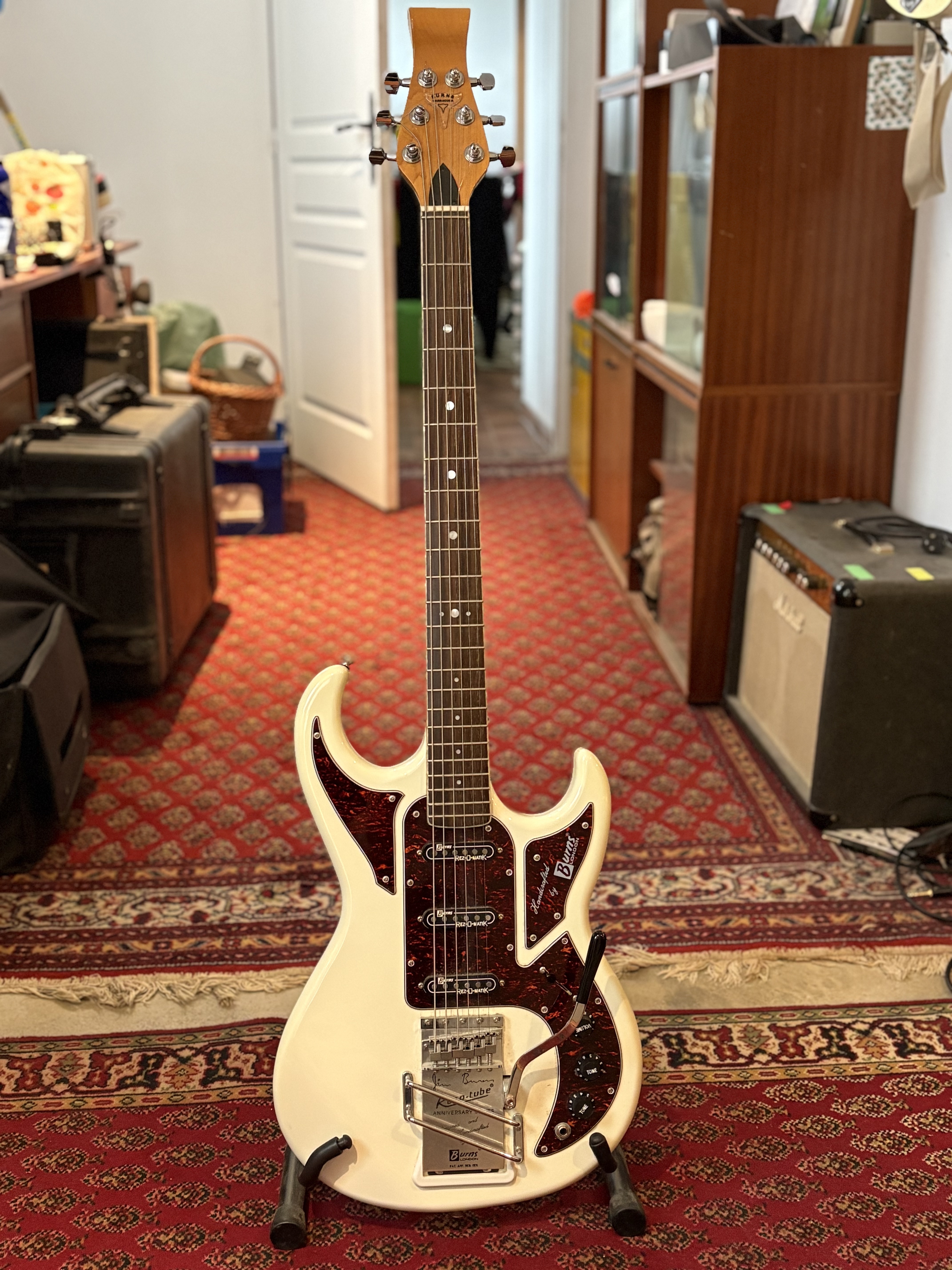 BURNS BARRACUDA (Bass VI)