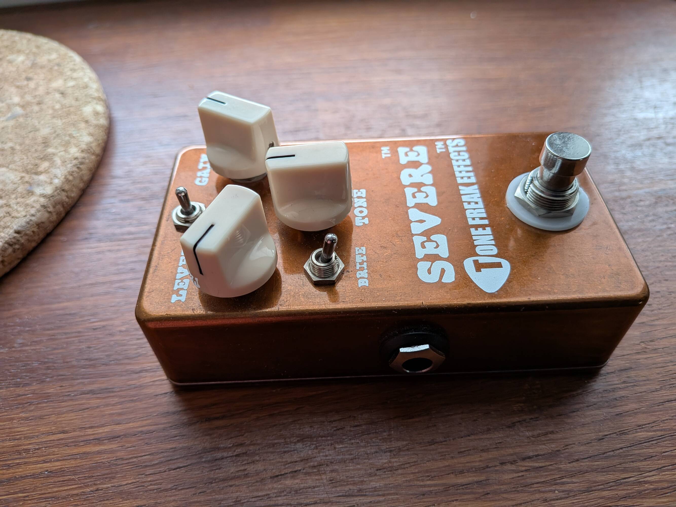 tone-freak-severe-5356545@2x