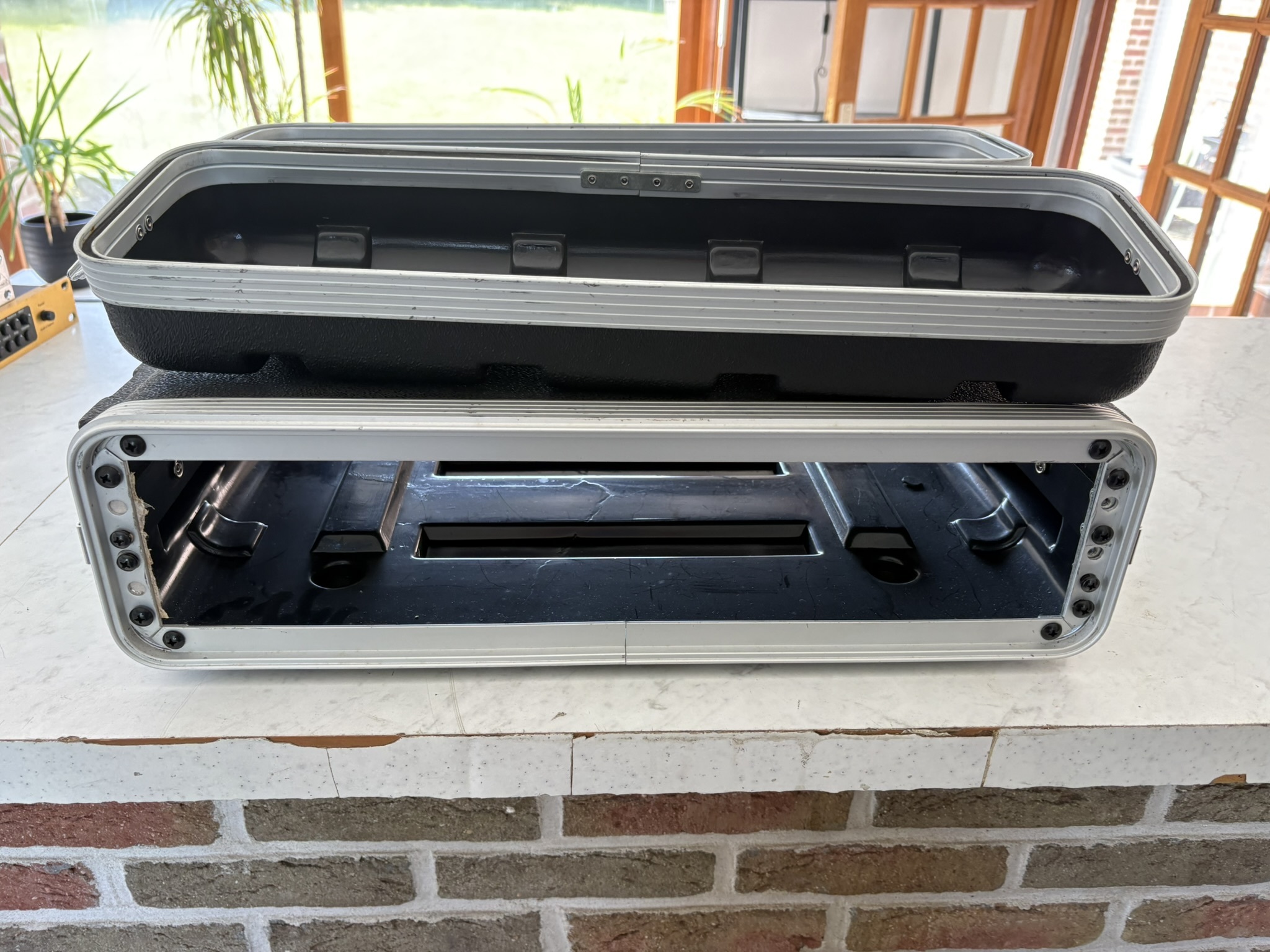 Rack 2U 19" sans marque