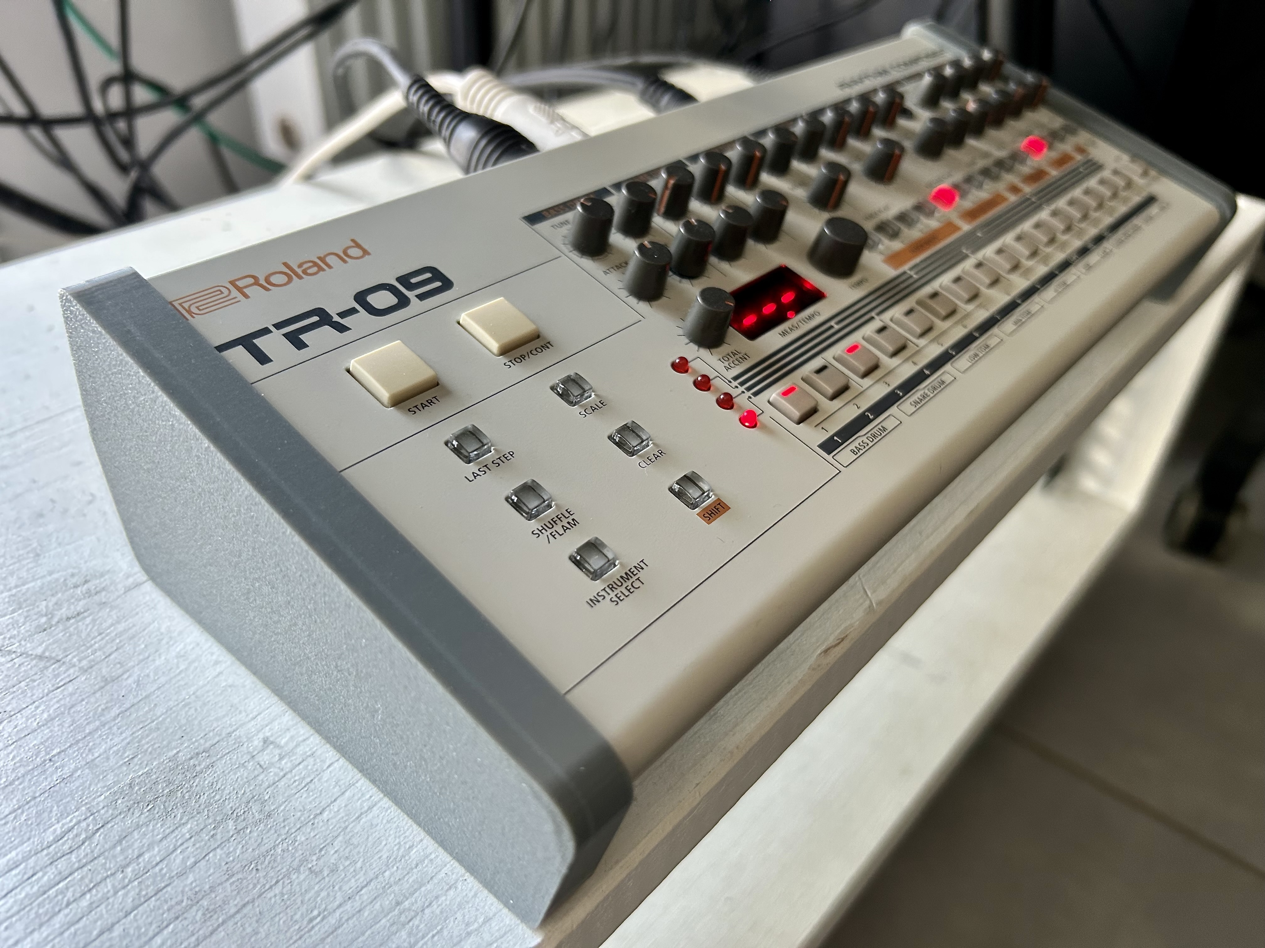Roland TR-09 (30126)