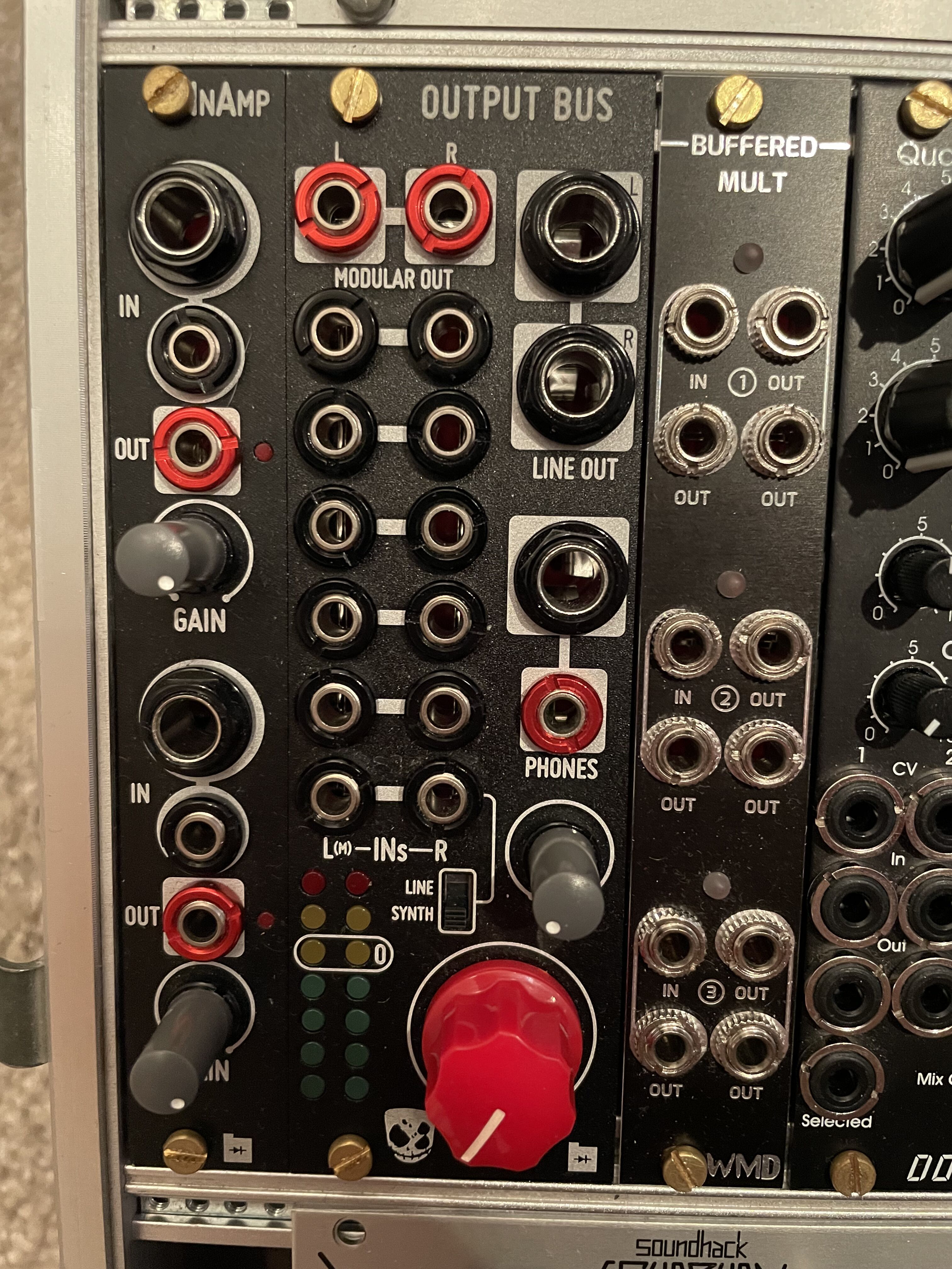 Output Bus - Befaco et Divkid 