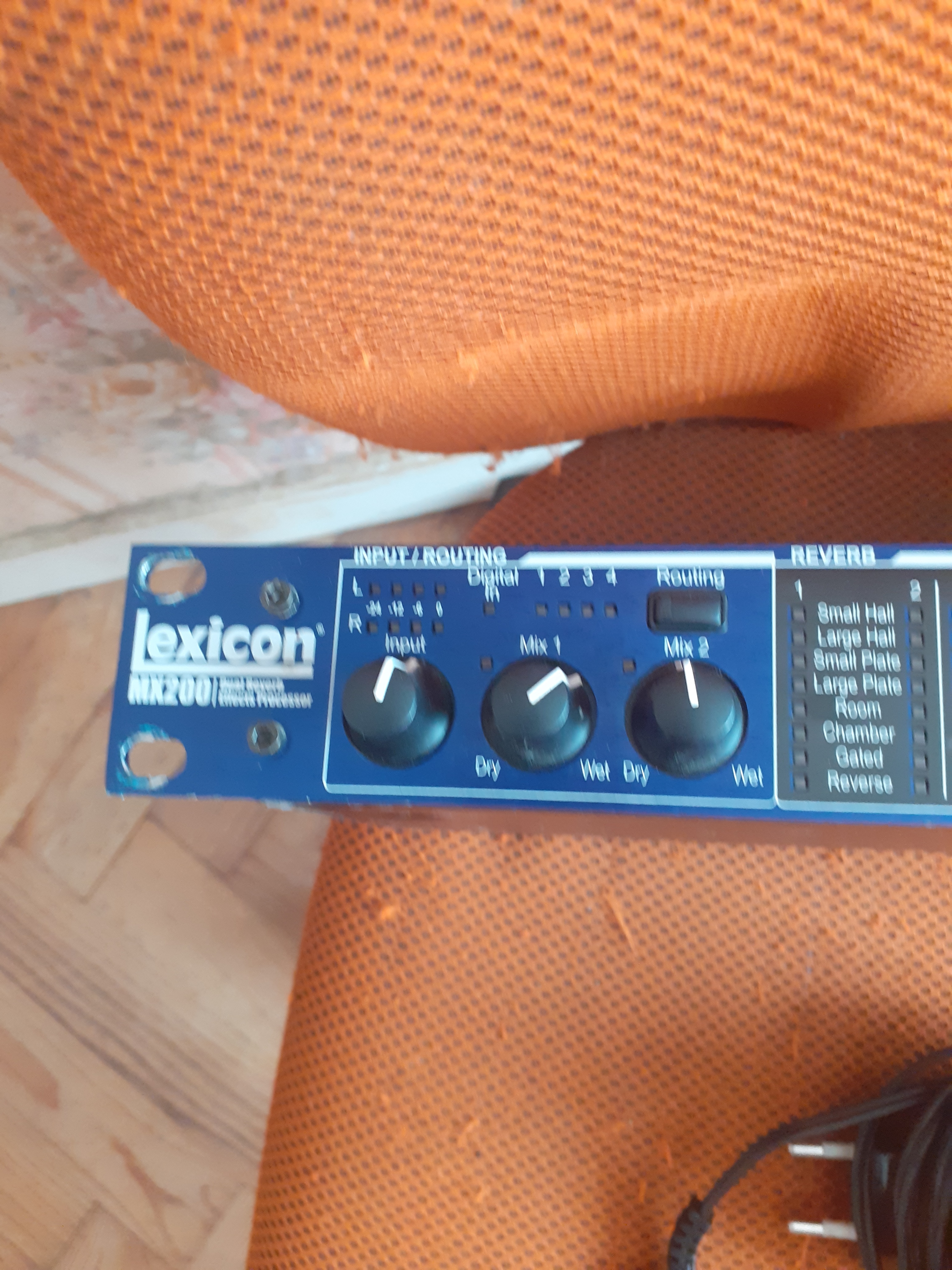 Vends Multi effets LEXICON MX 200