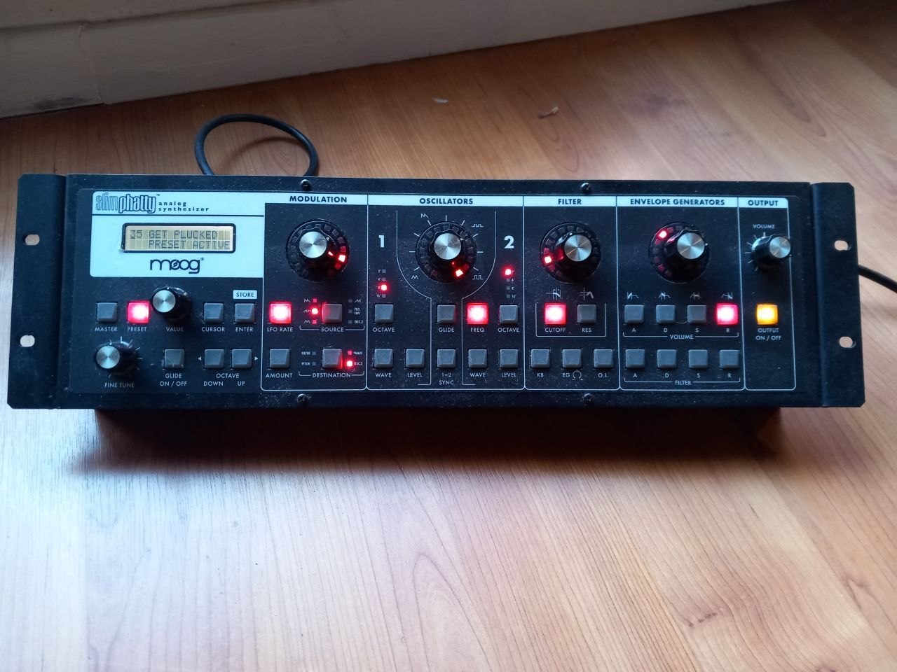 Vend Moog Slim Phatty