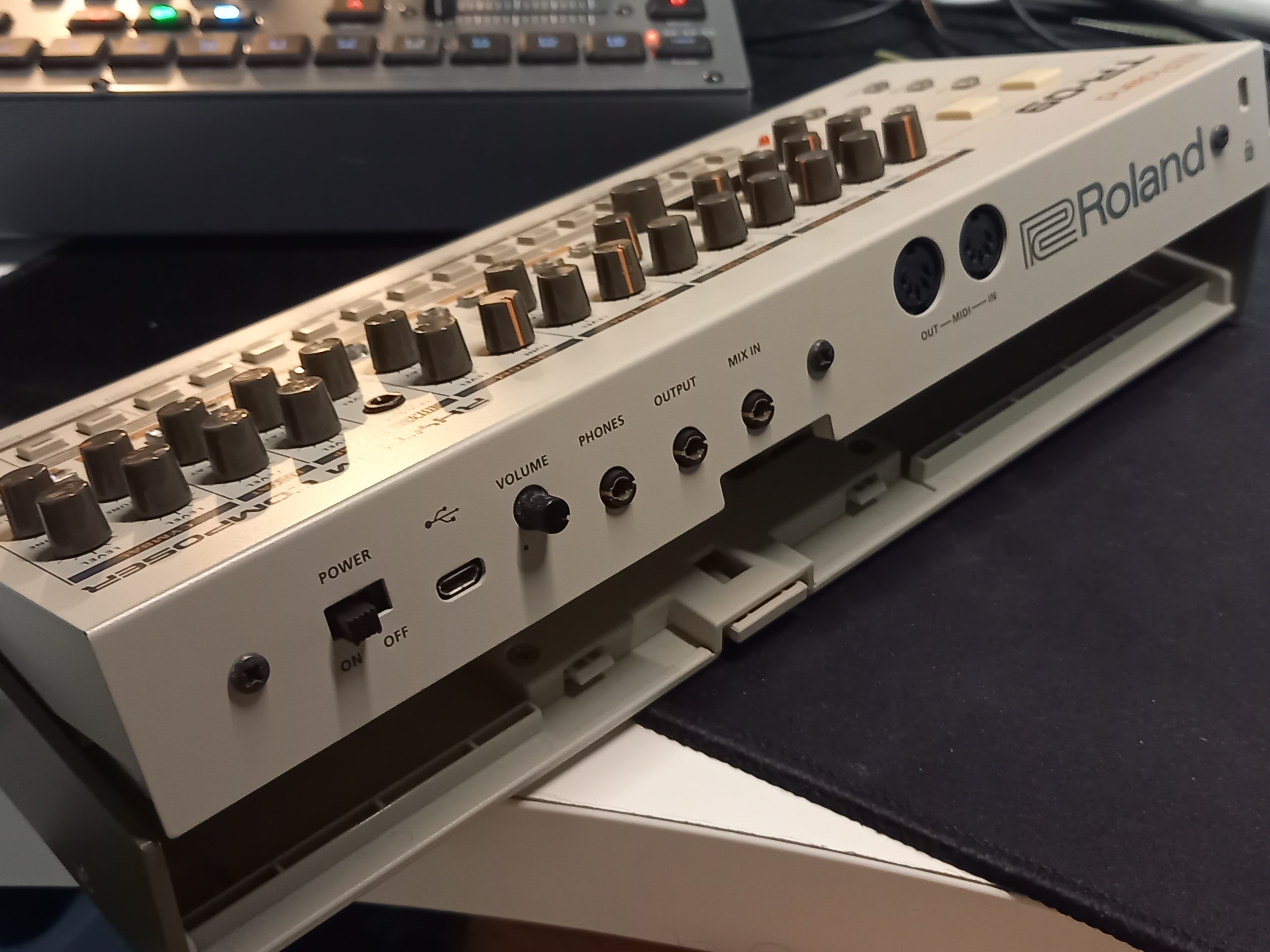 Roland TR-09 (94856)