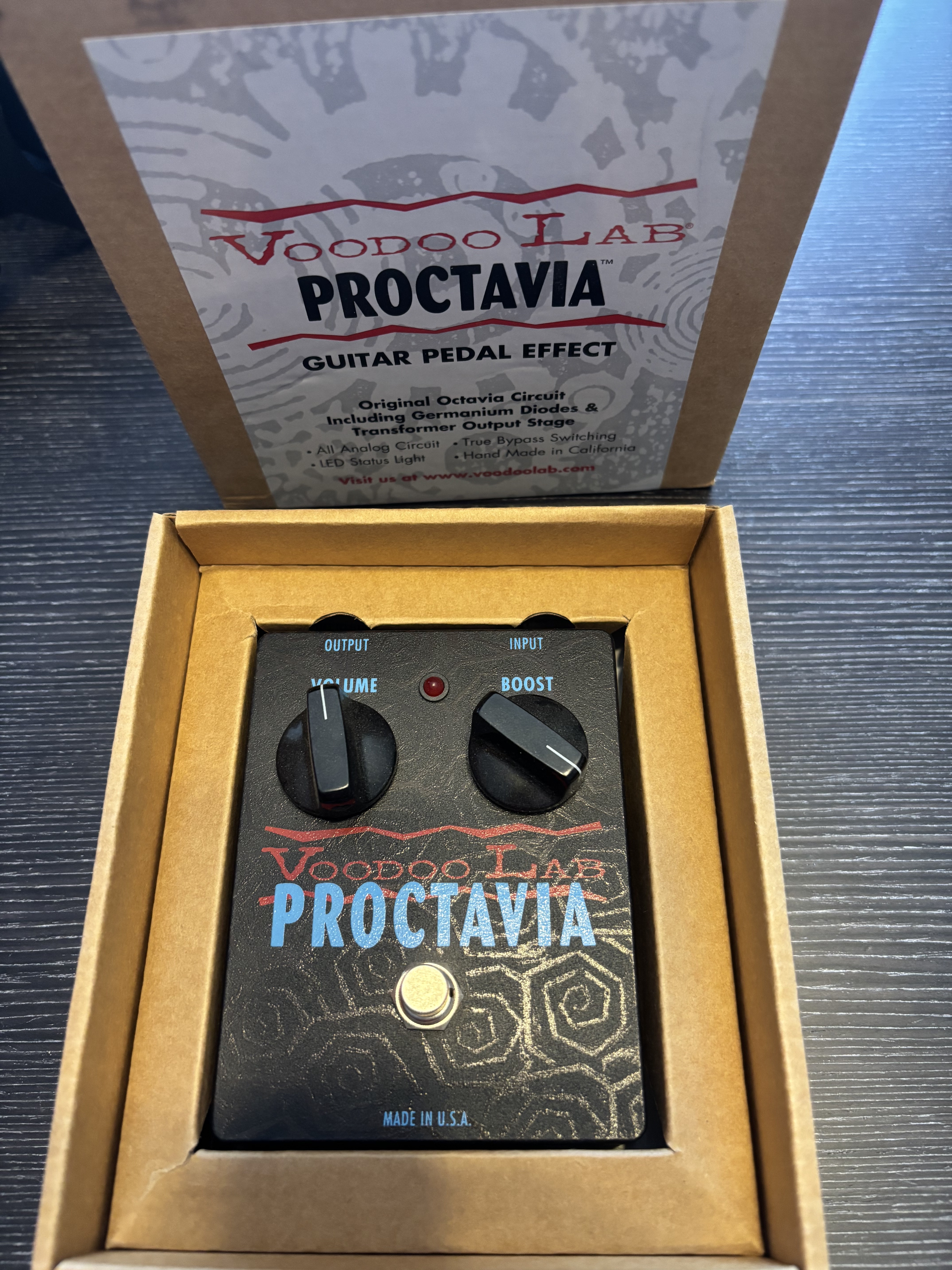 Vends Proctavia comme neuve, jamais sortie du home studio