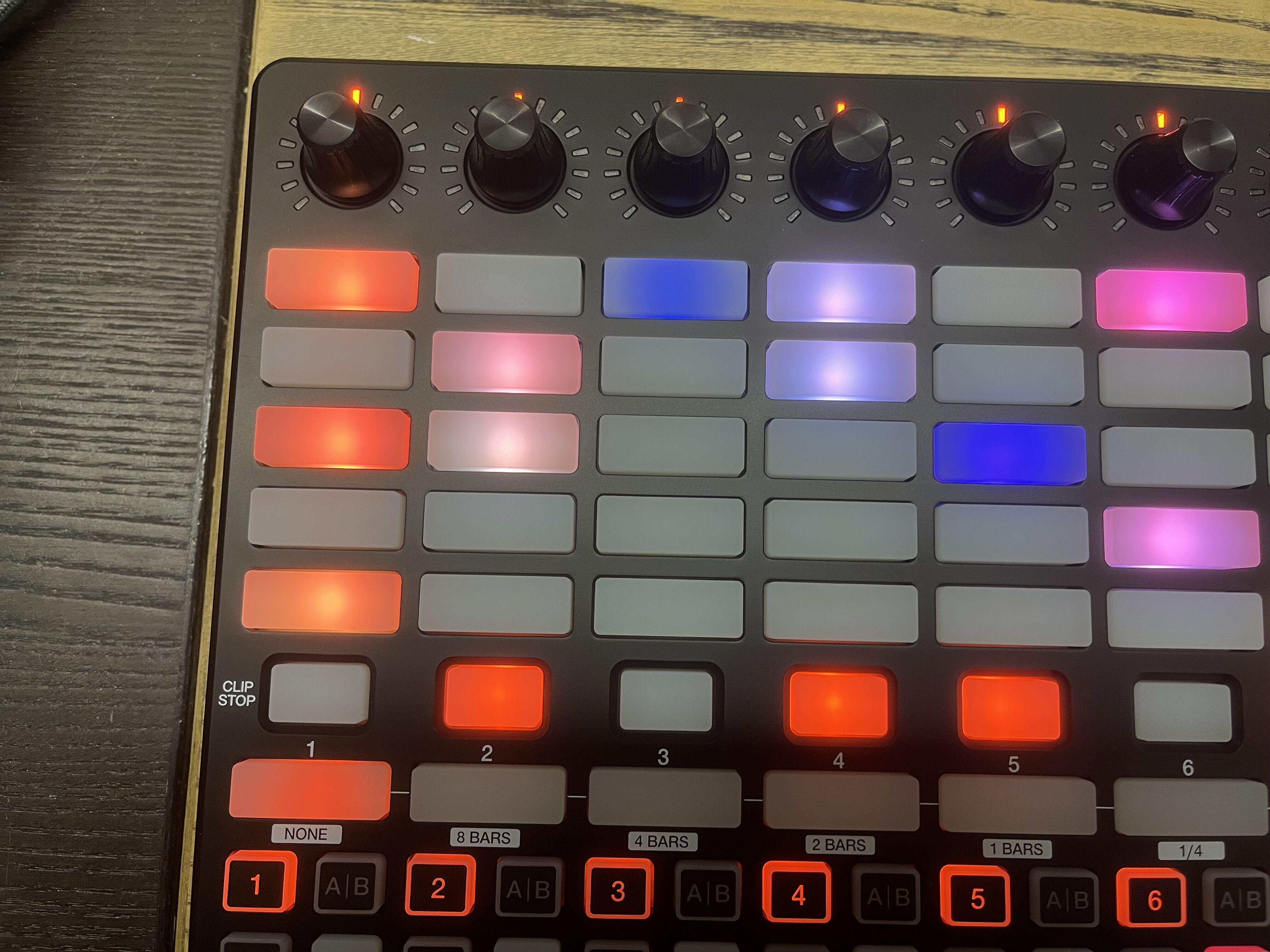 Akai Professional APC40 mkII (71371)