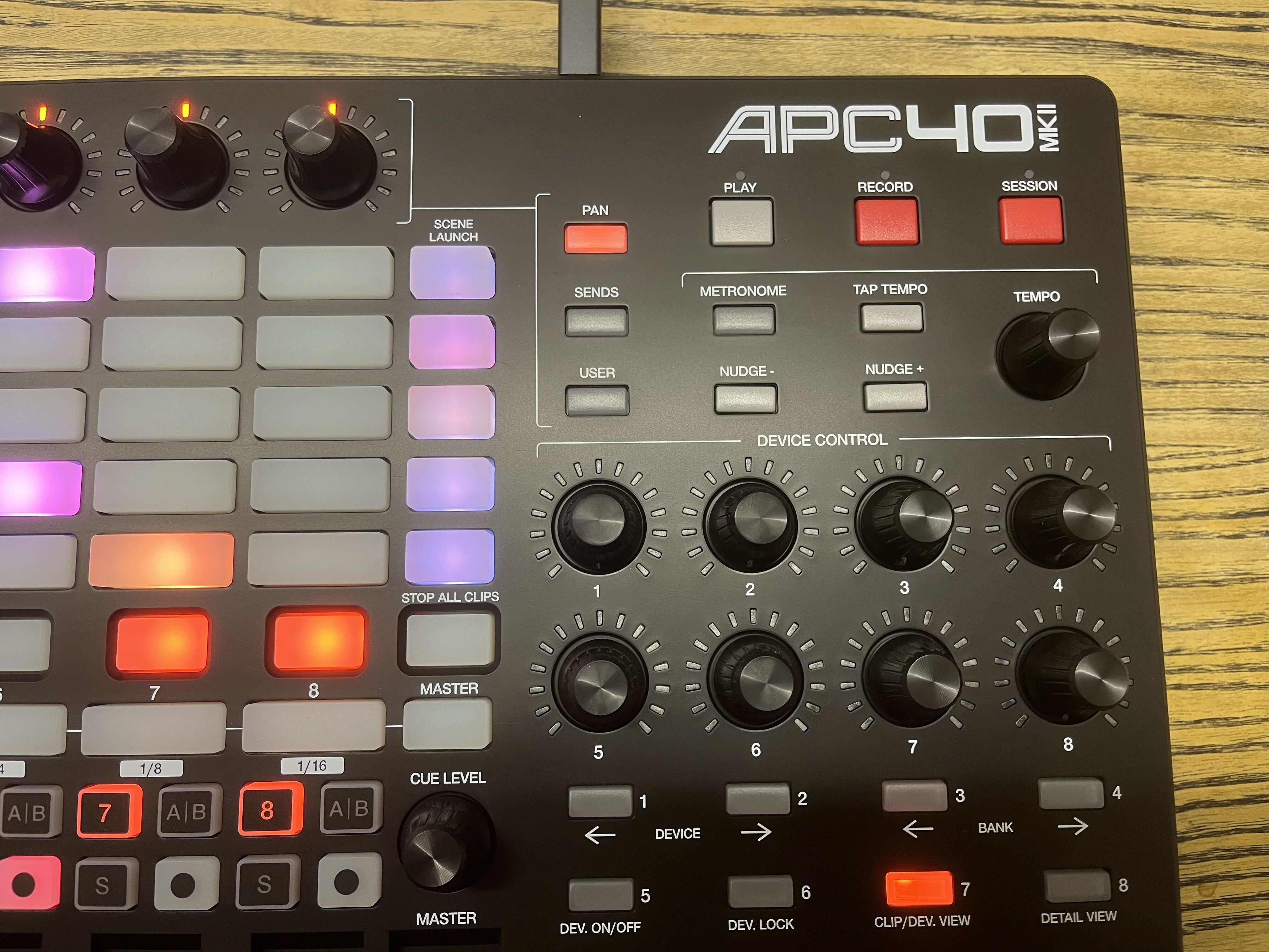Akai Professional APC40 mkII (27684)