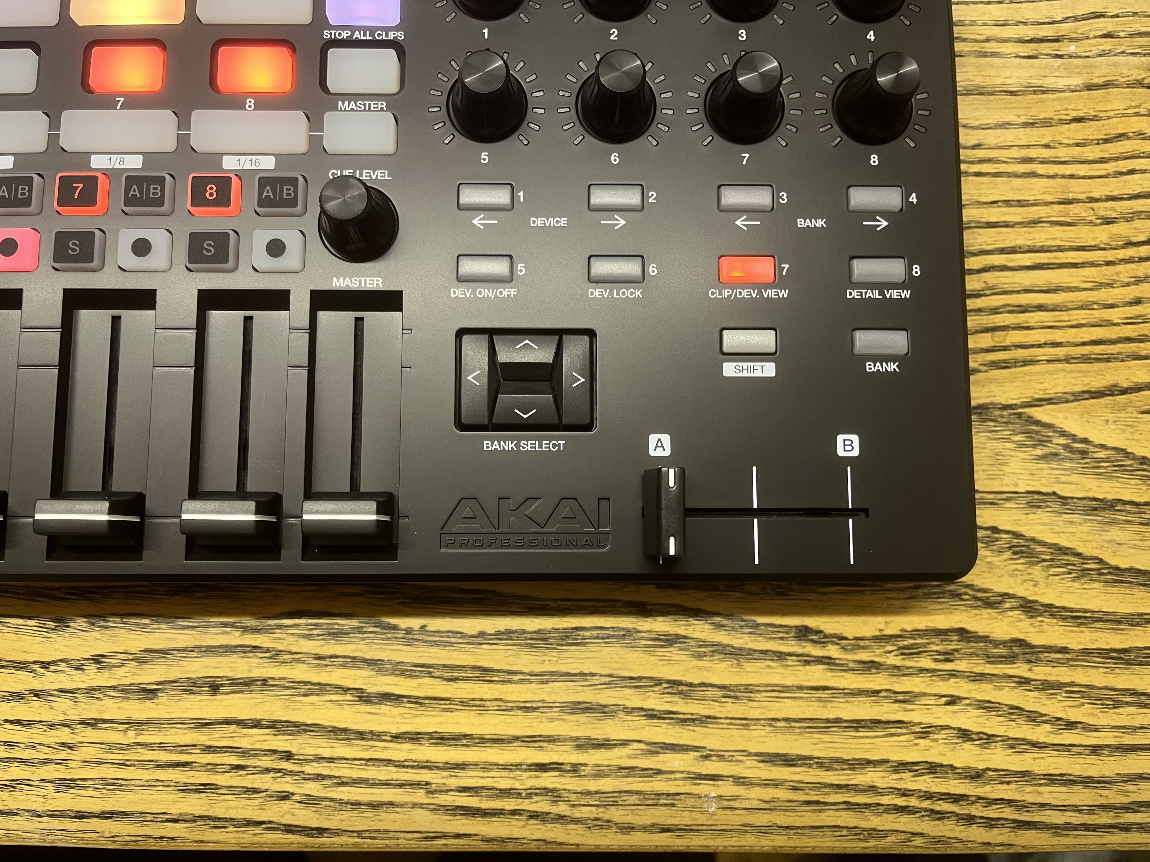Akai Professional APC40 mkII (94258)