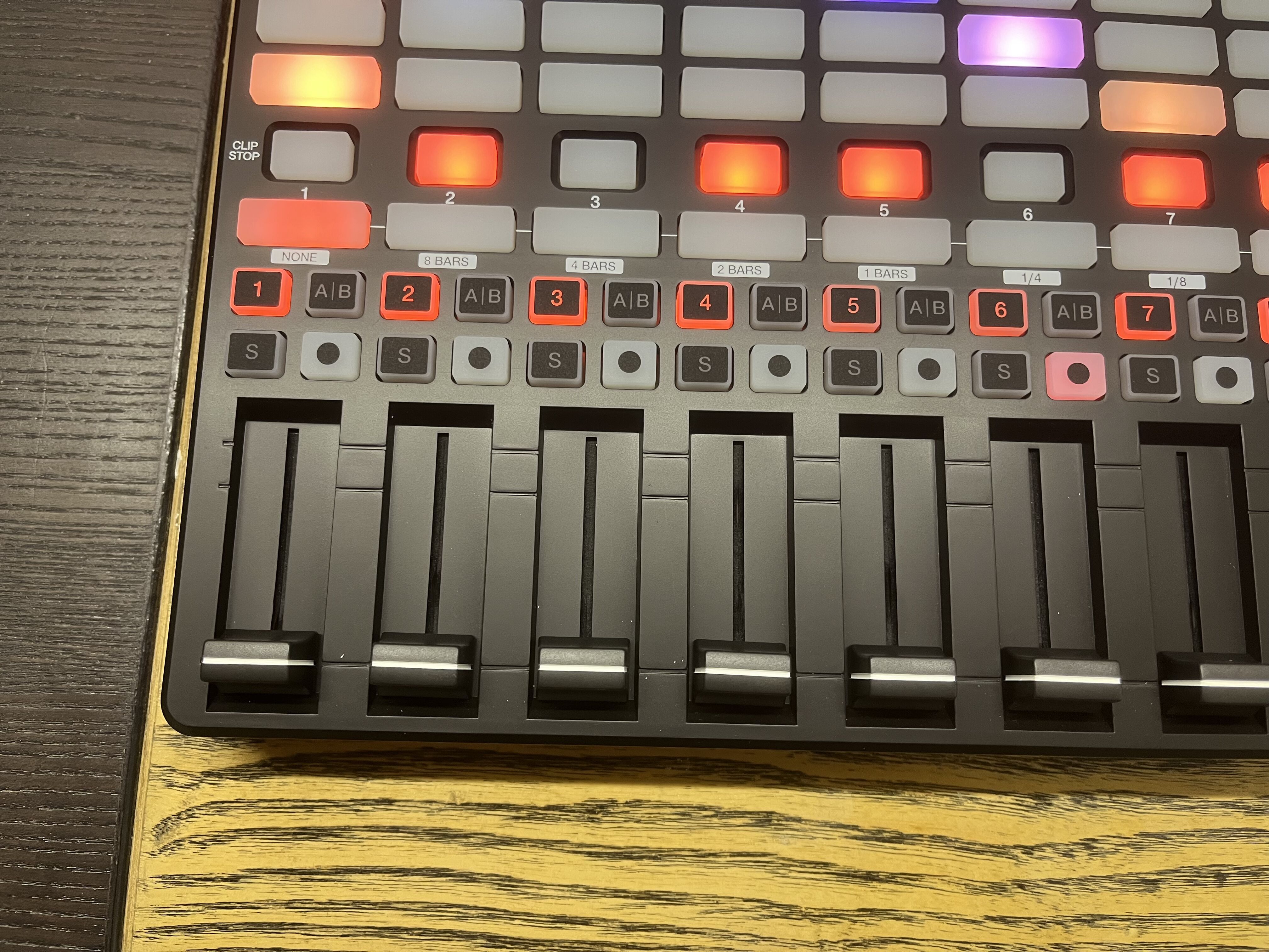 Akai Professional APC40 mkII (48948)