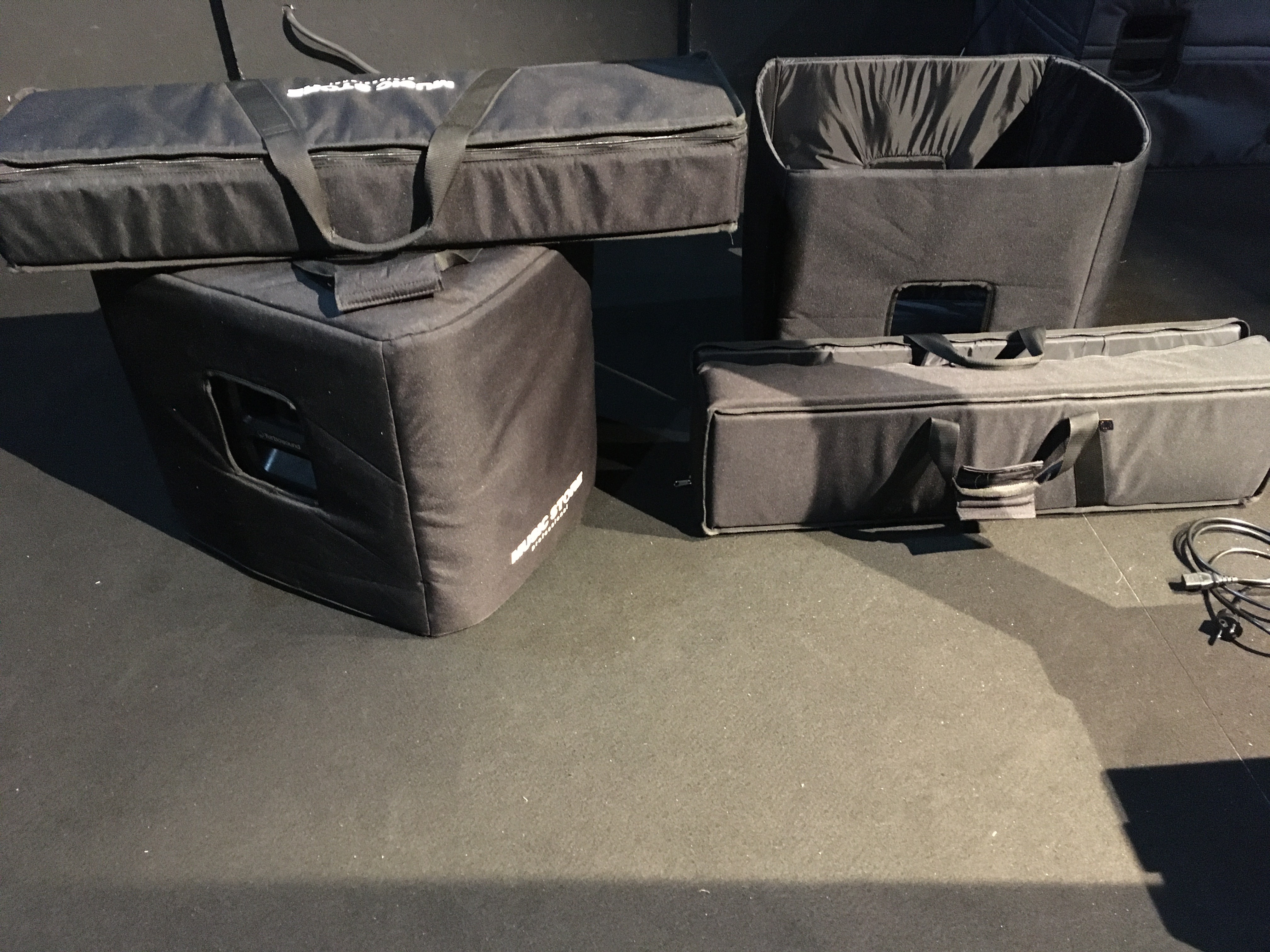 Turbosound iP2000 (11460)