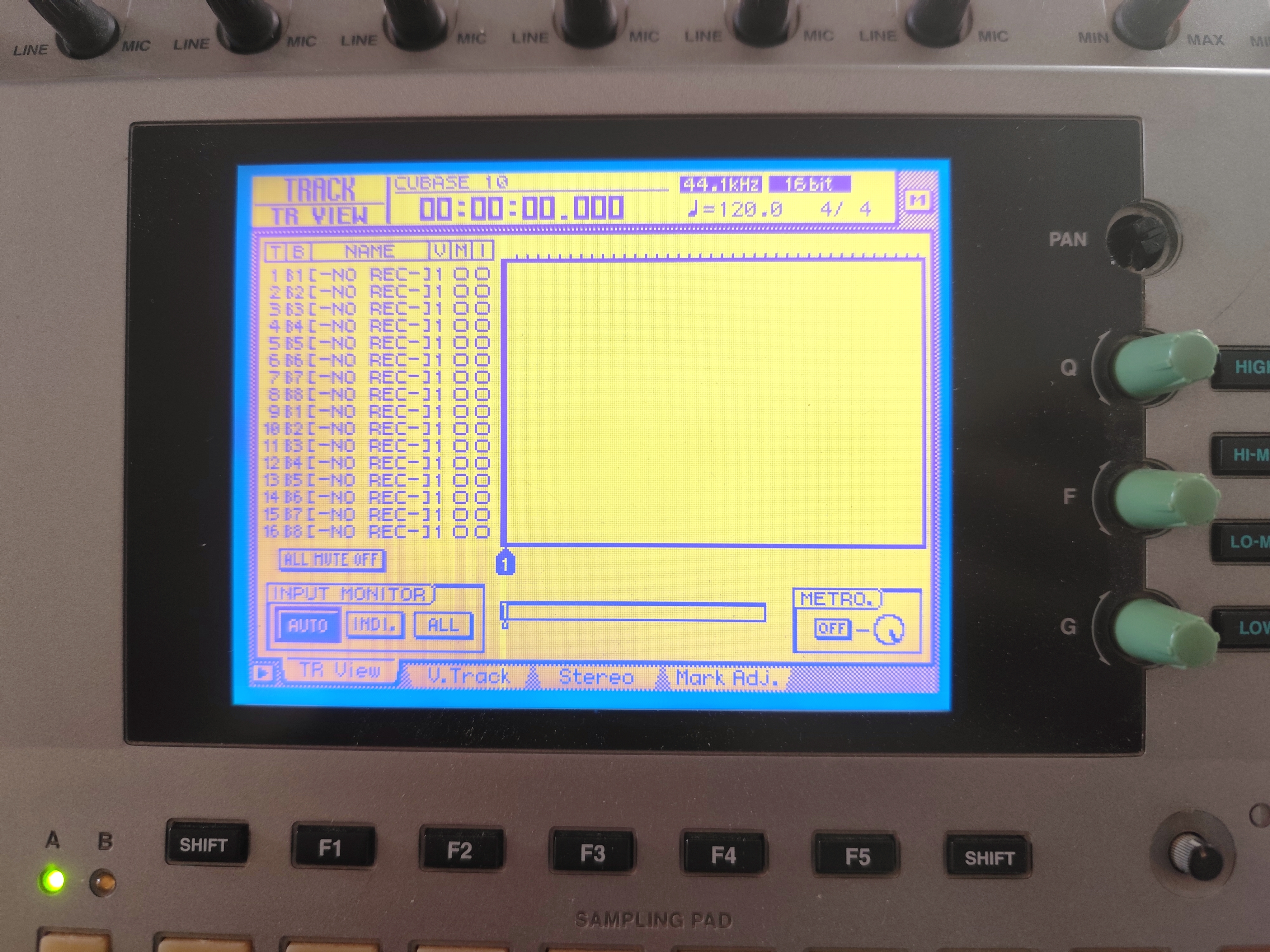 Yamaha AW4416 (16616)