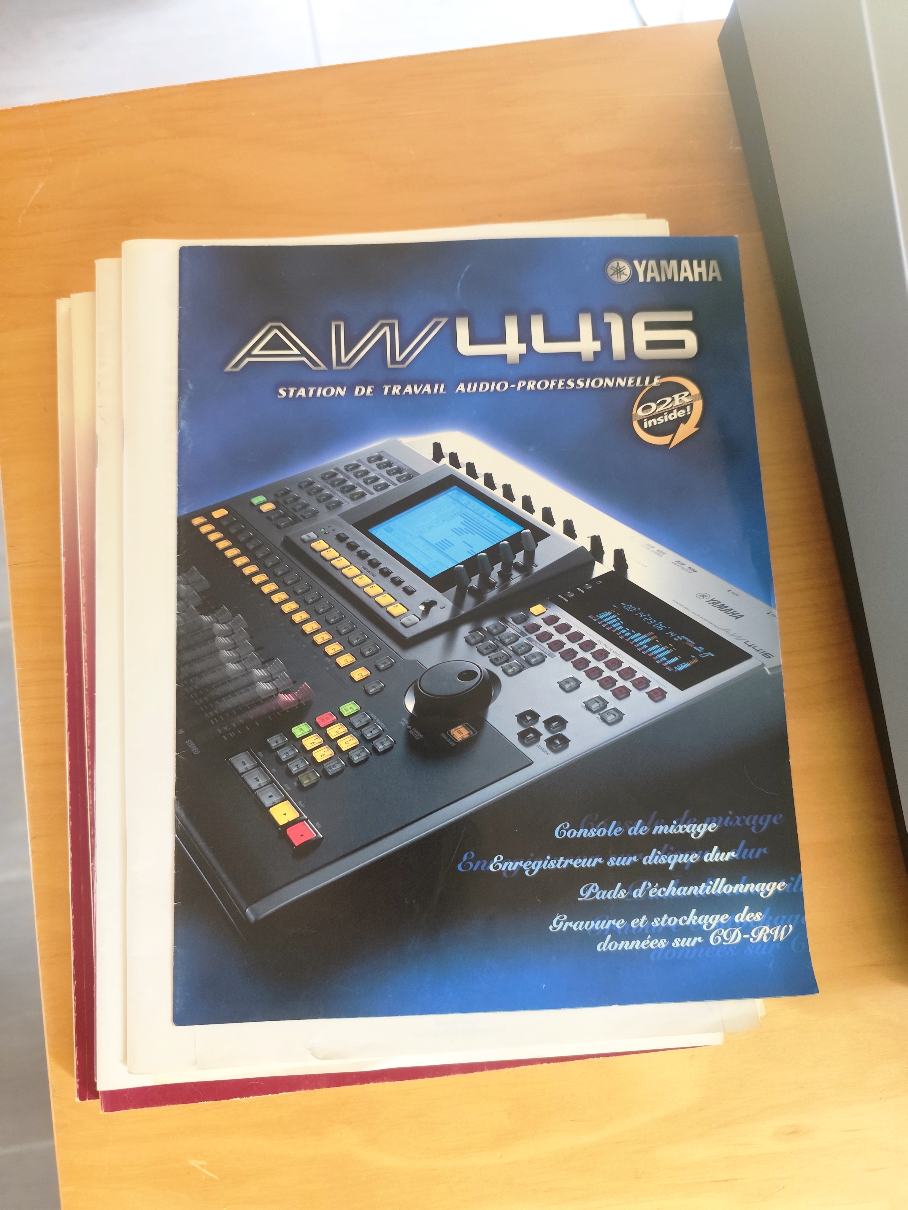 Yamaha AW4416 (42045)