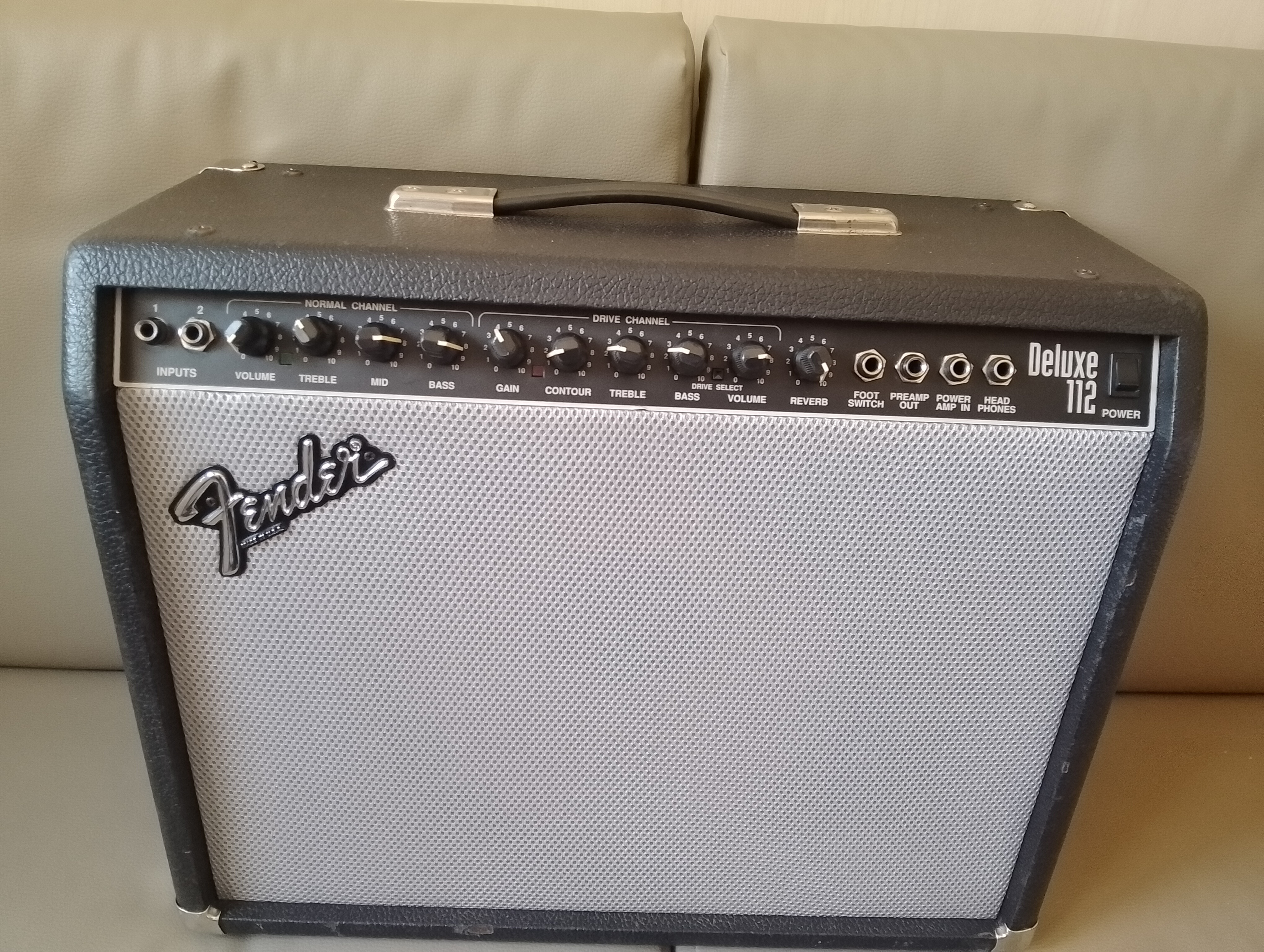 Fender Deluxe 112 modifier 