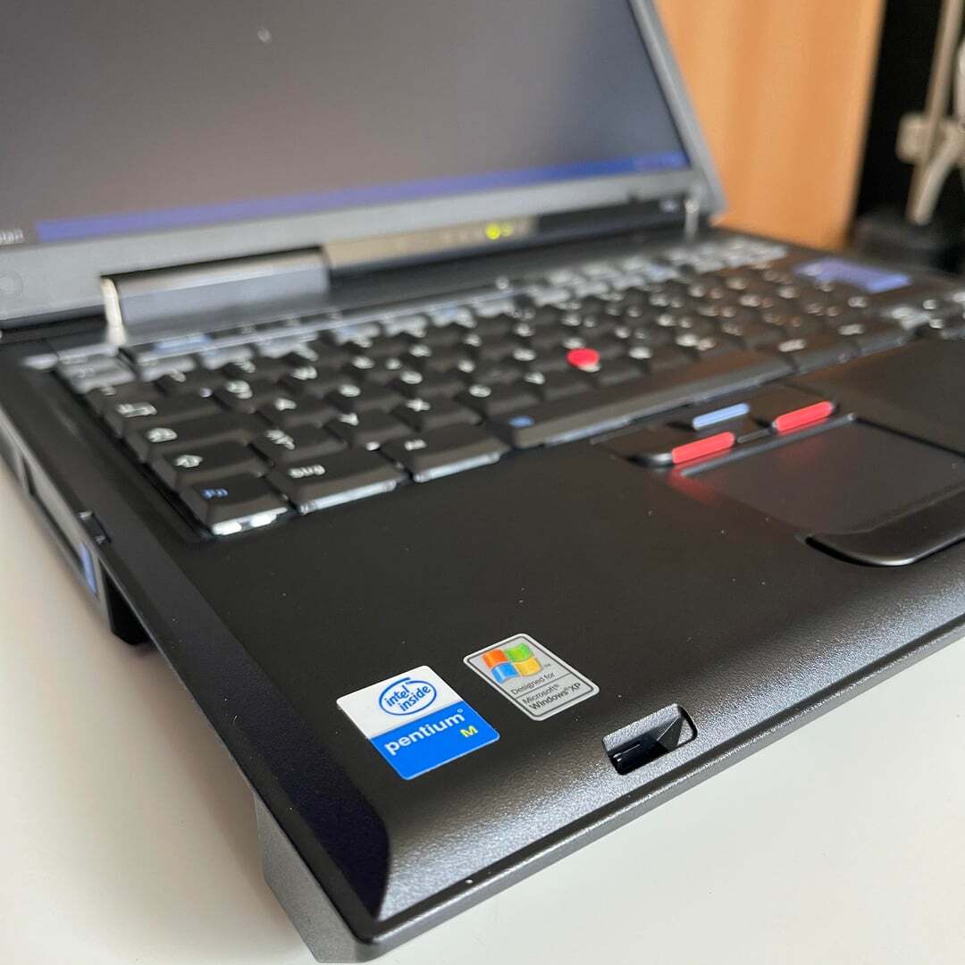 6831976.jpg
