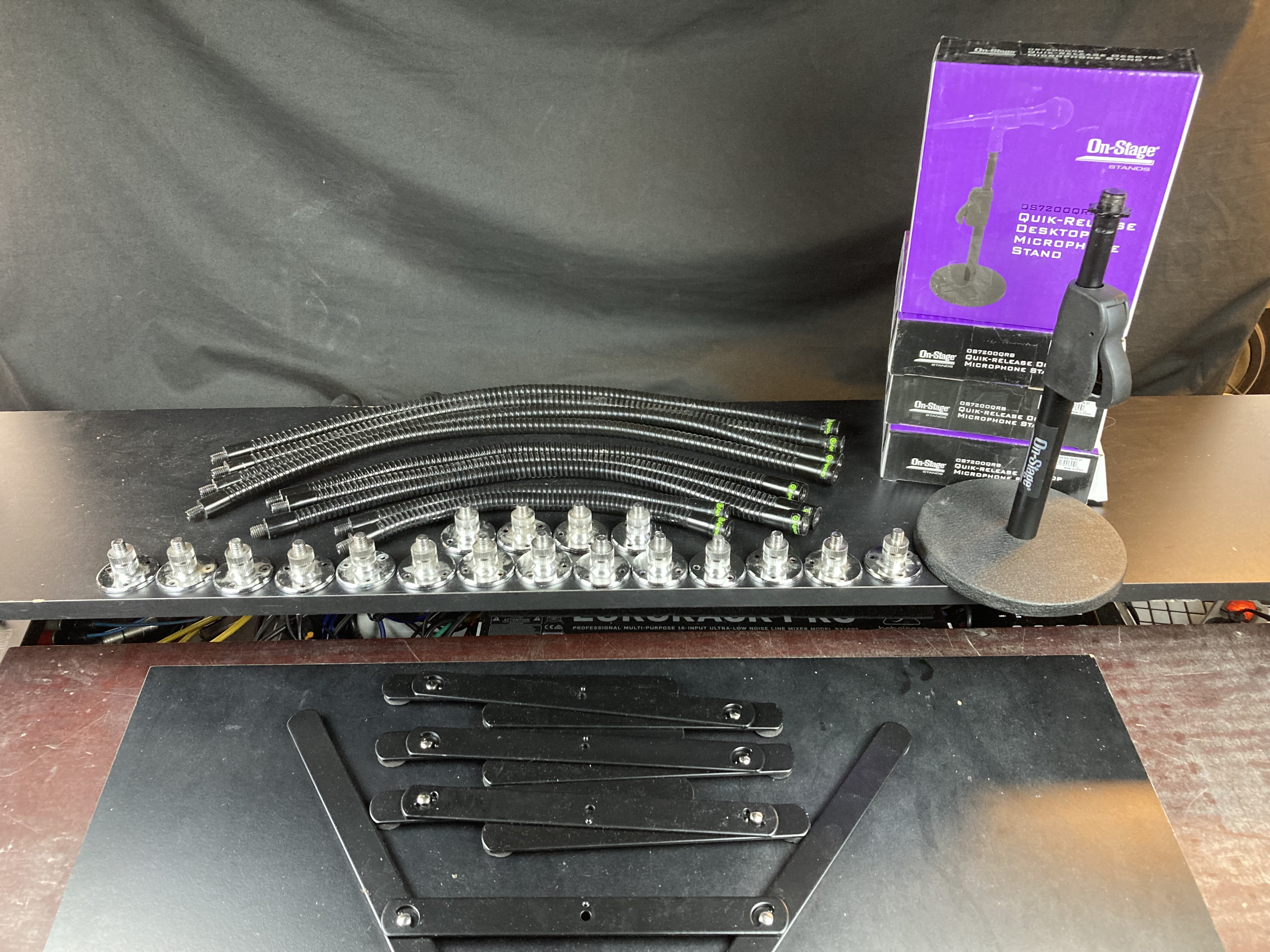 Kits cols de cygne/pieds lestés/supports micros