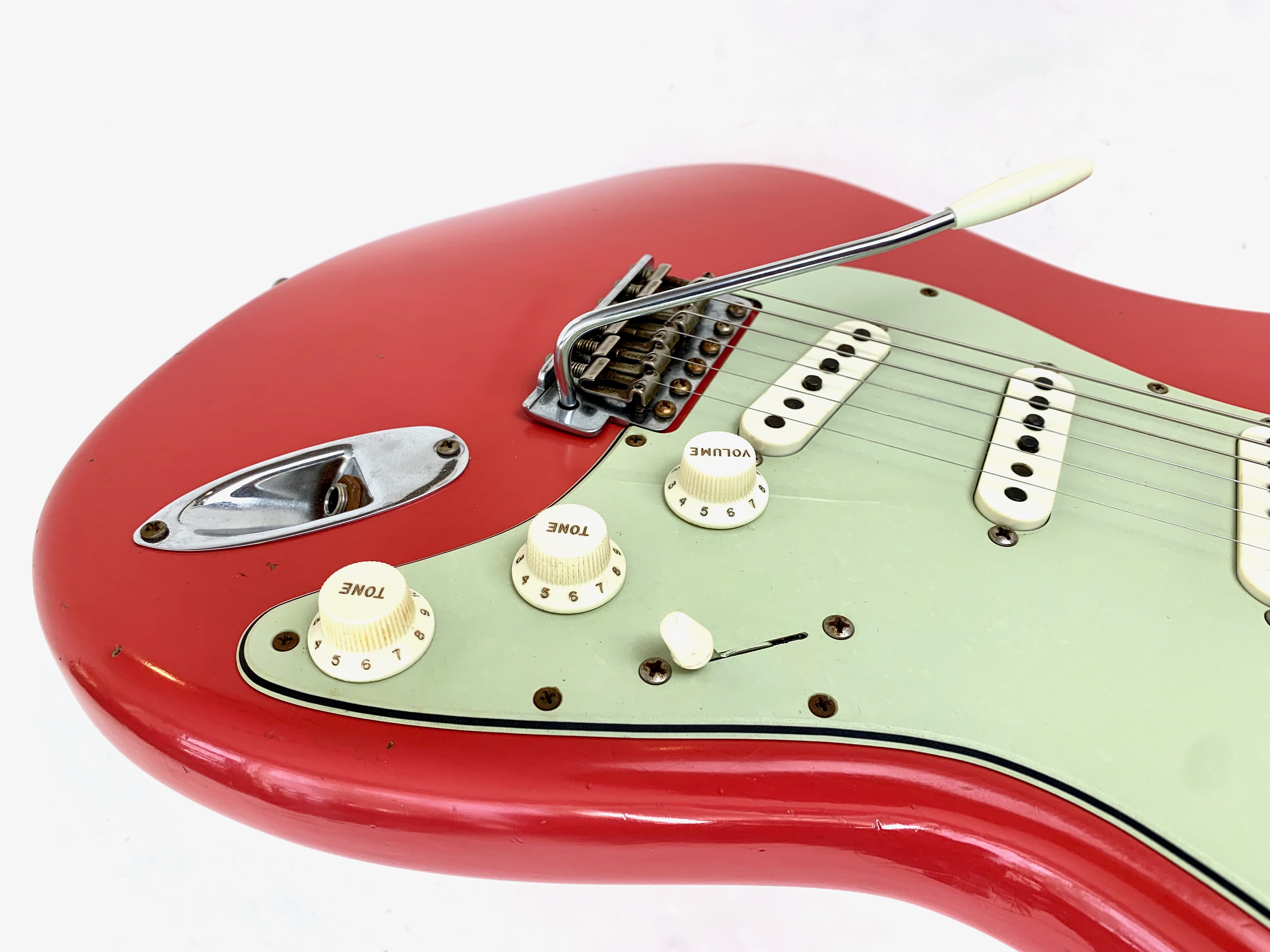 Fender Custom Shop '63 Relic Stratocaster  (17105)
