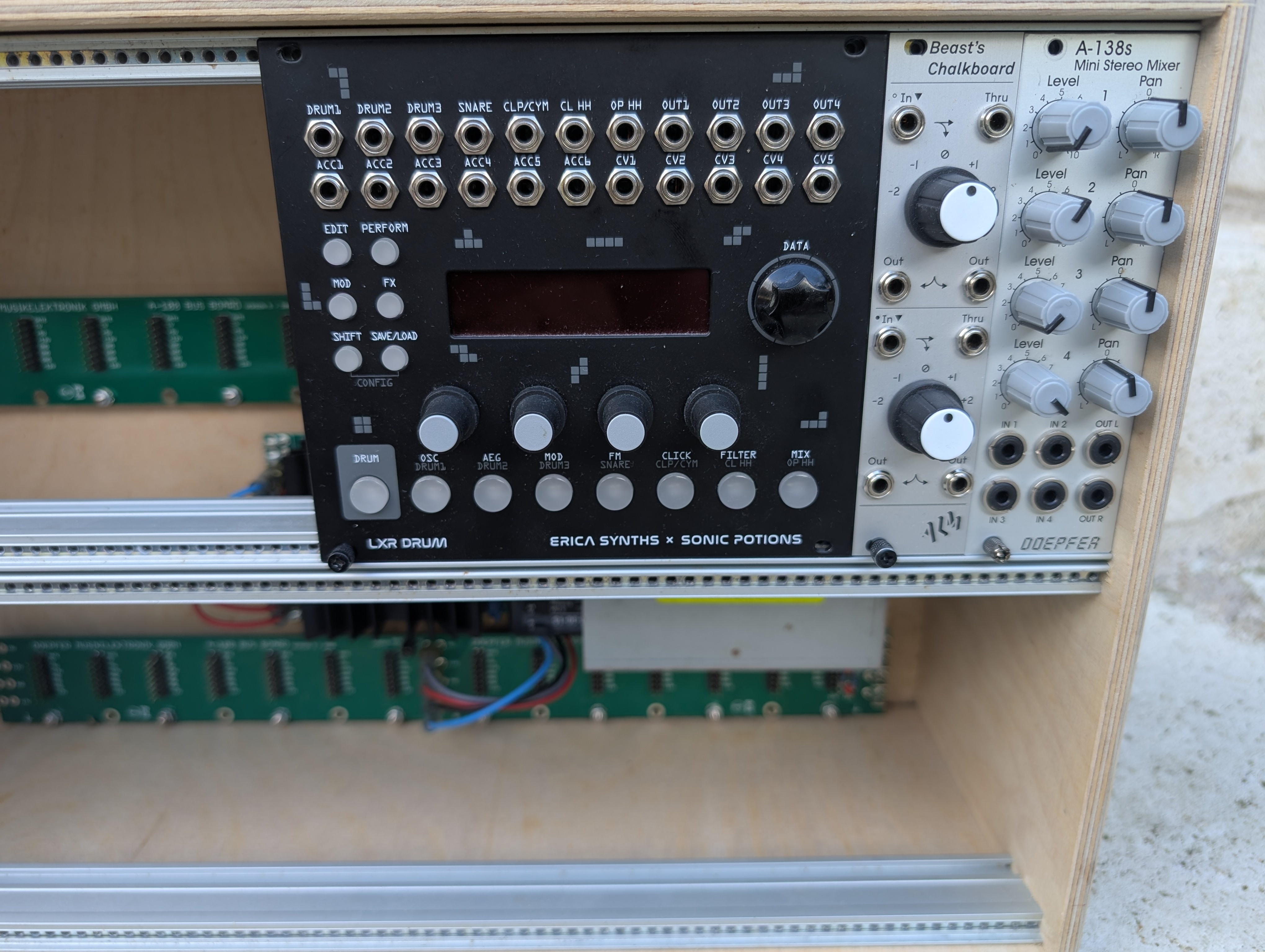 Vends Erica LXR 02 Eurorack tbe 