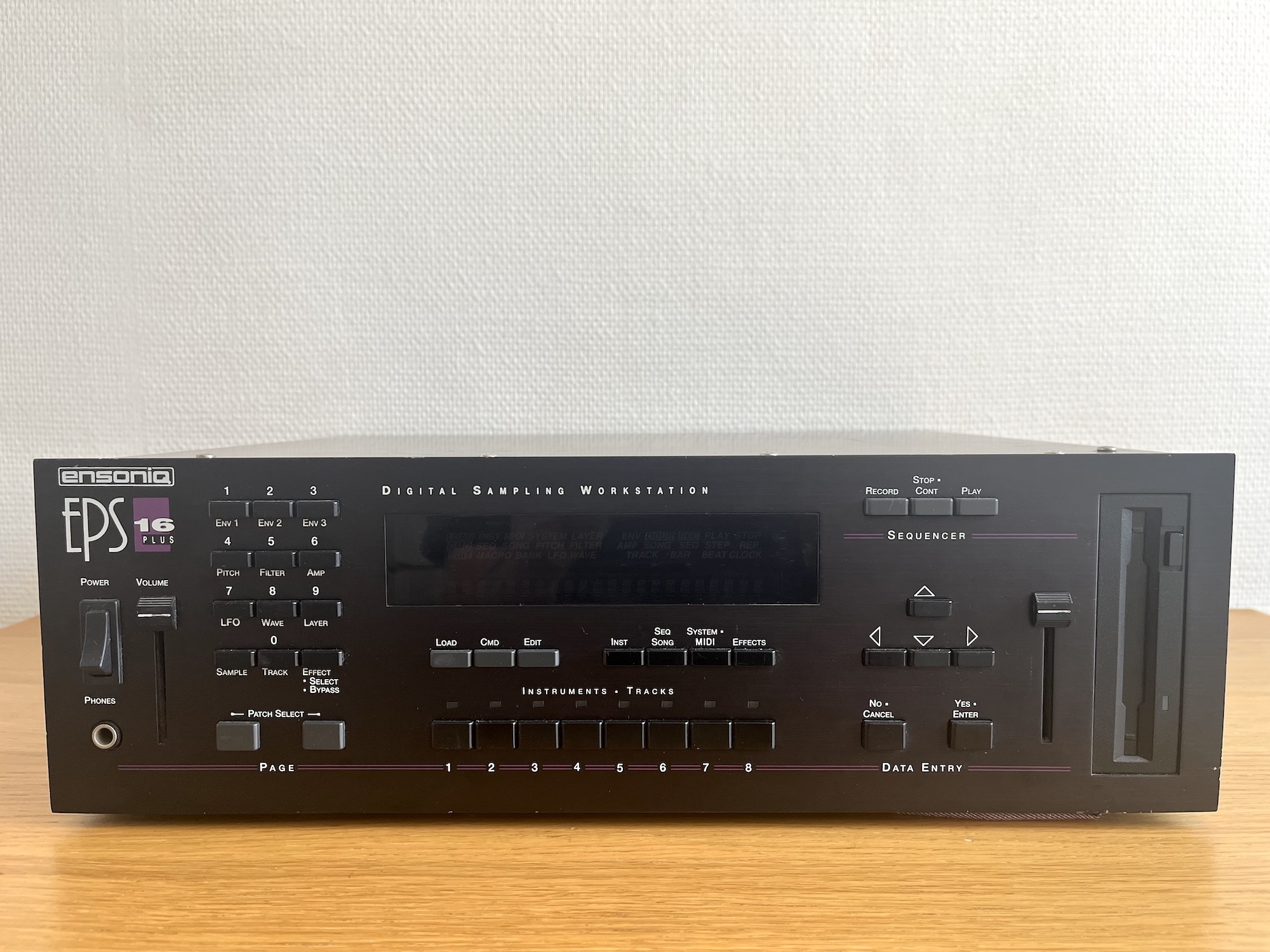 Sampler Ensoniq EPS 16+ Rack avec SCSI