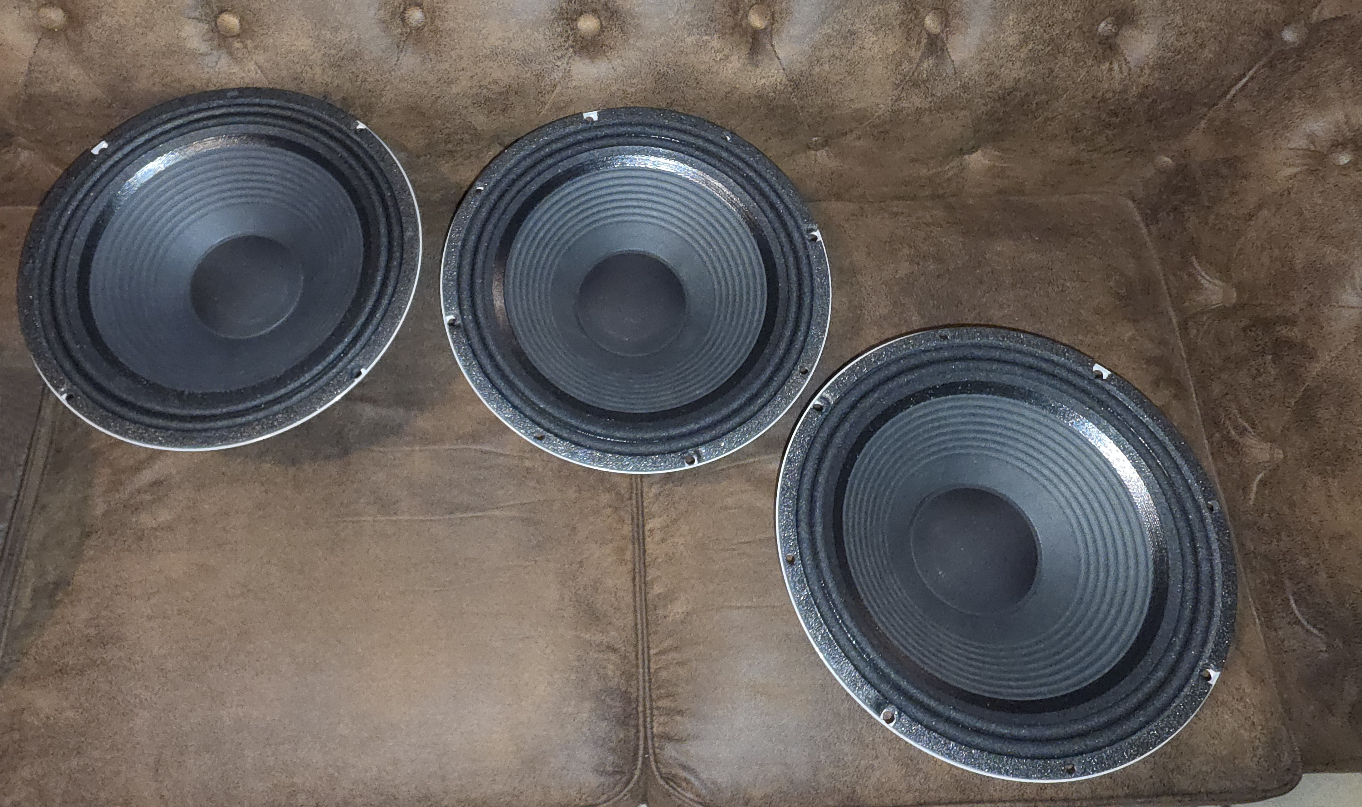 3 Celestion F12-X200 8 Ohms