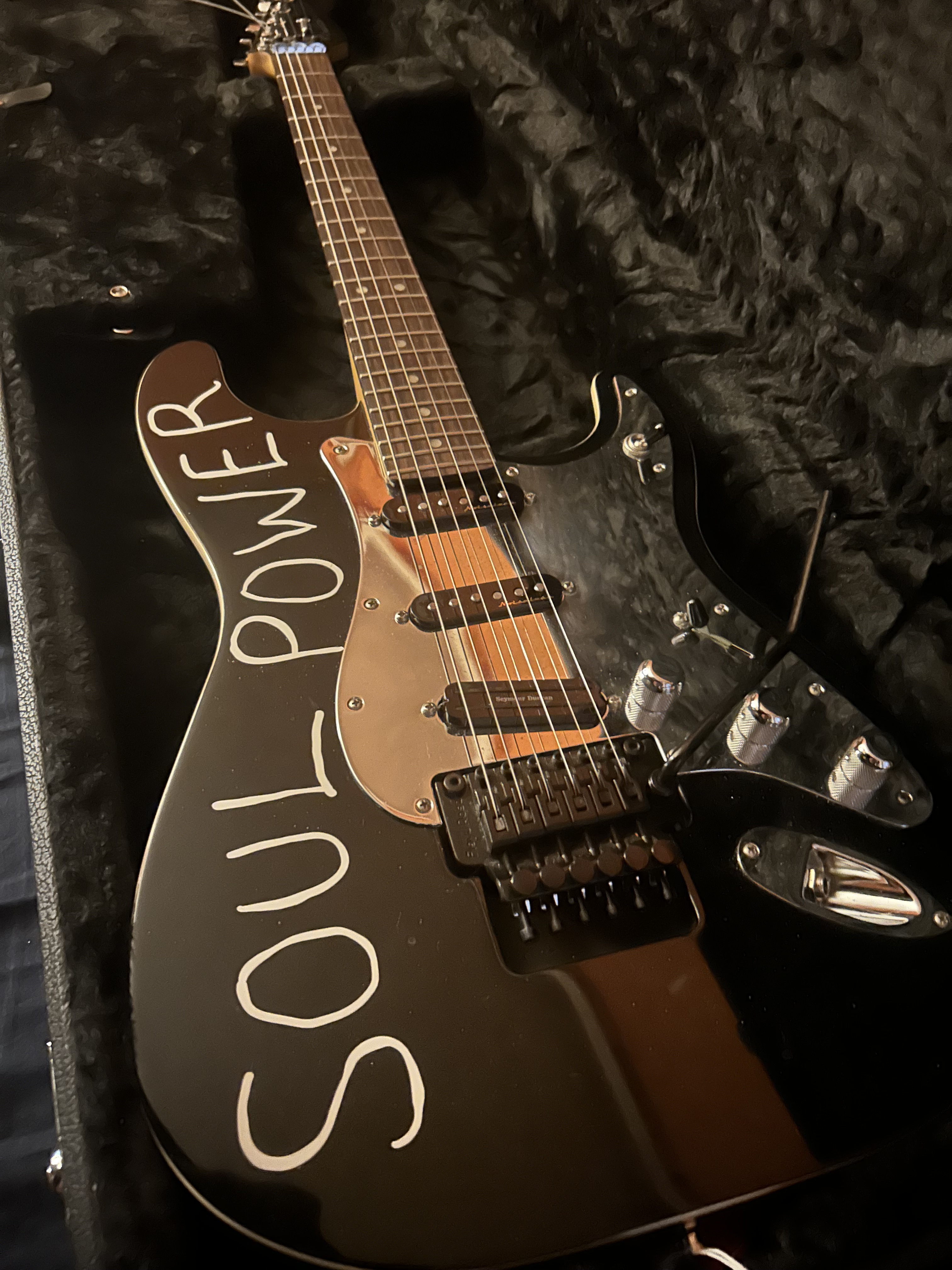 Fender Stratocaster Tom Morello Soul Power Signature - Très bon état.