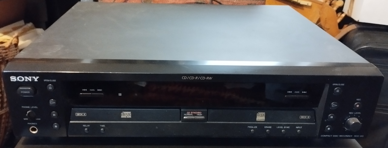 Vends duplicateur Sony RCD-W3