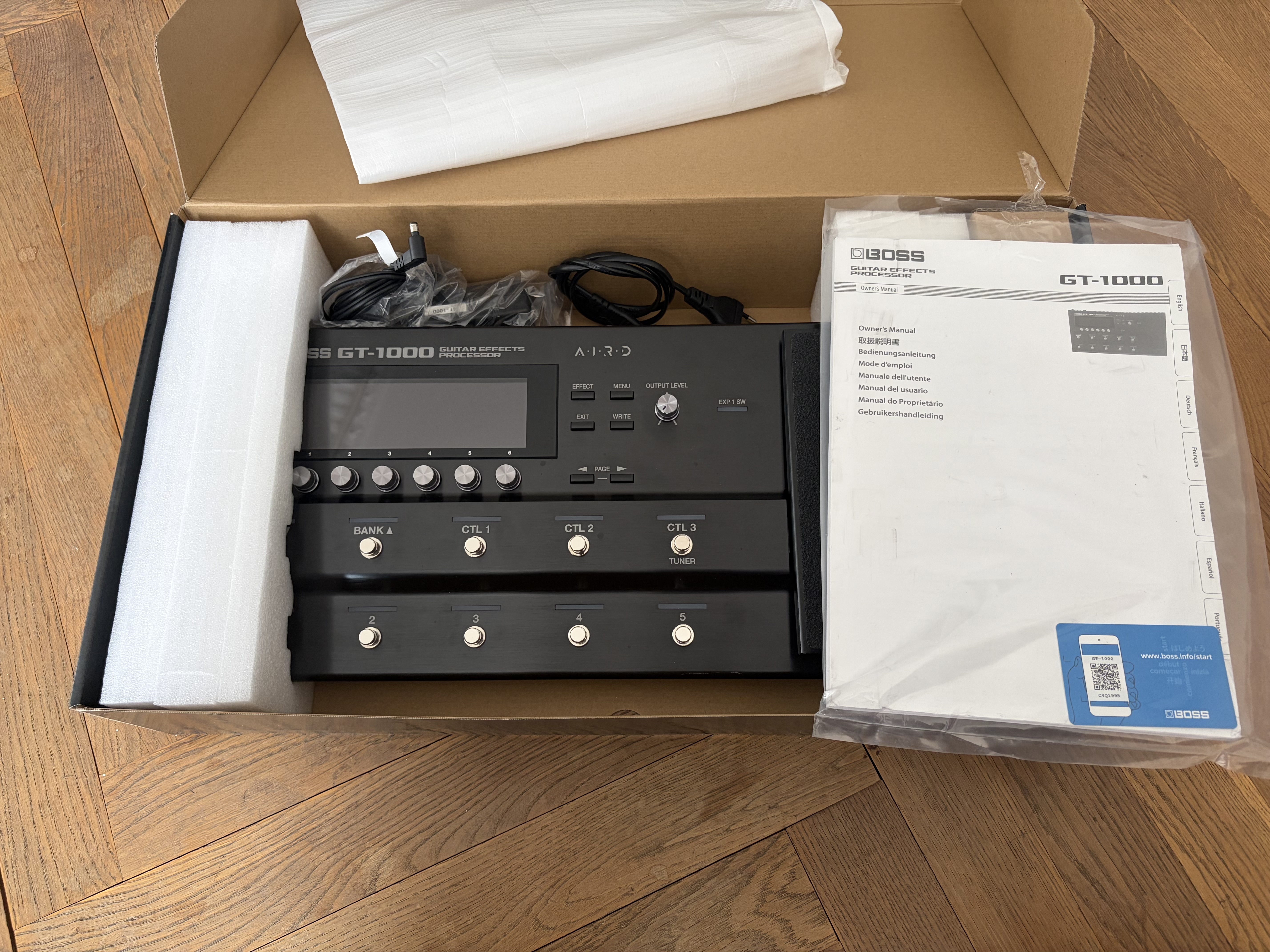 Boss GT-1000 (51417)