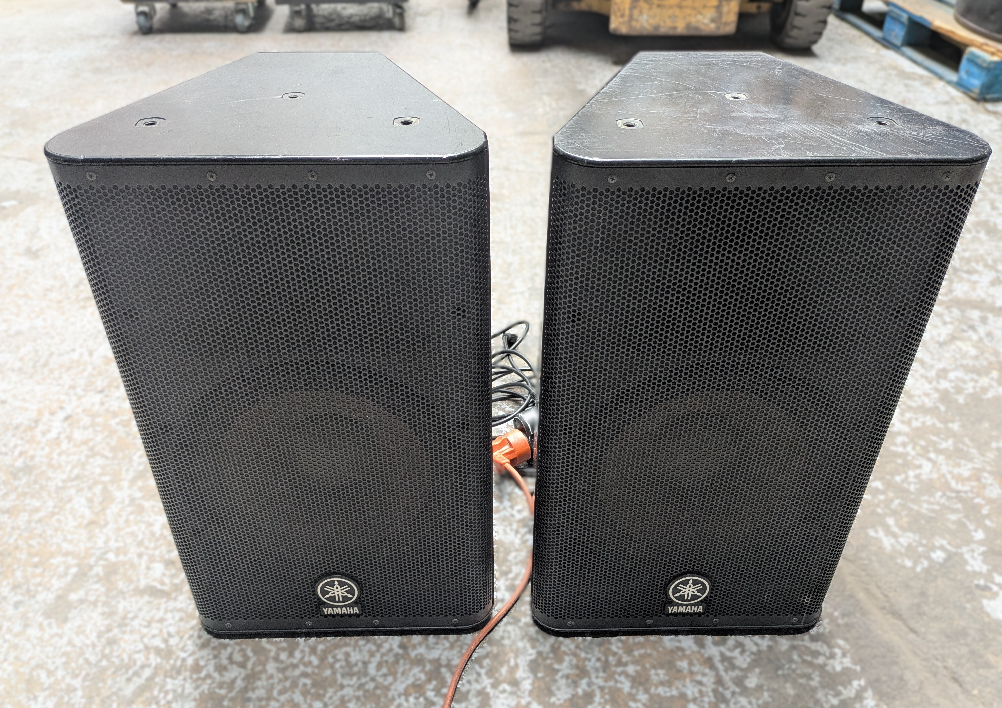 Yamaha DXR12 à céder