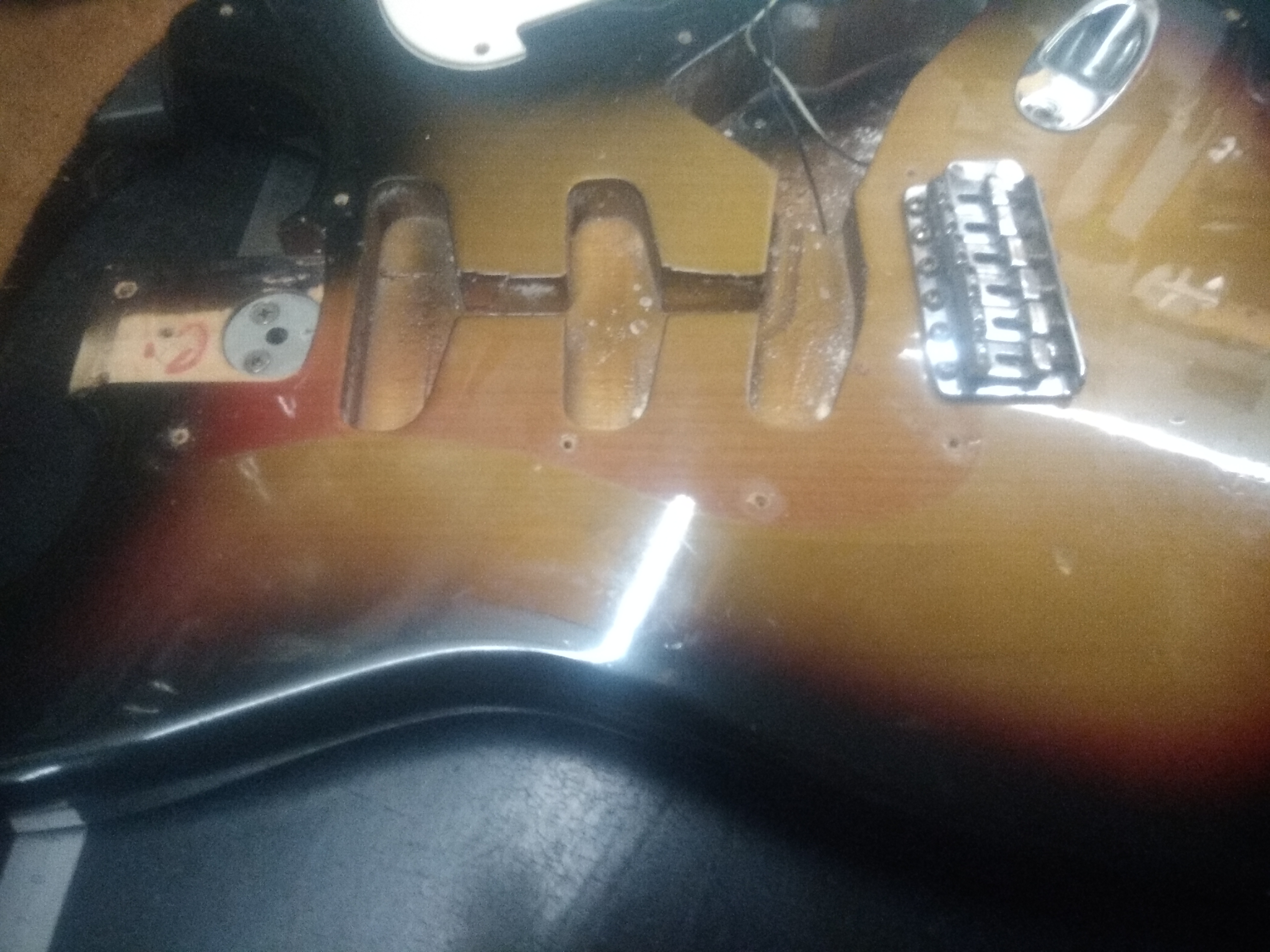 strat 72 sb cavité micros