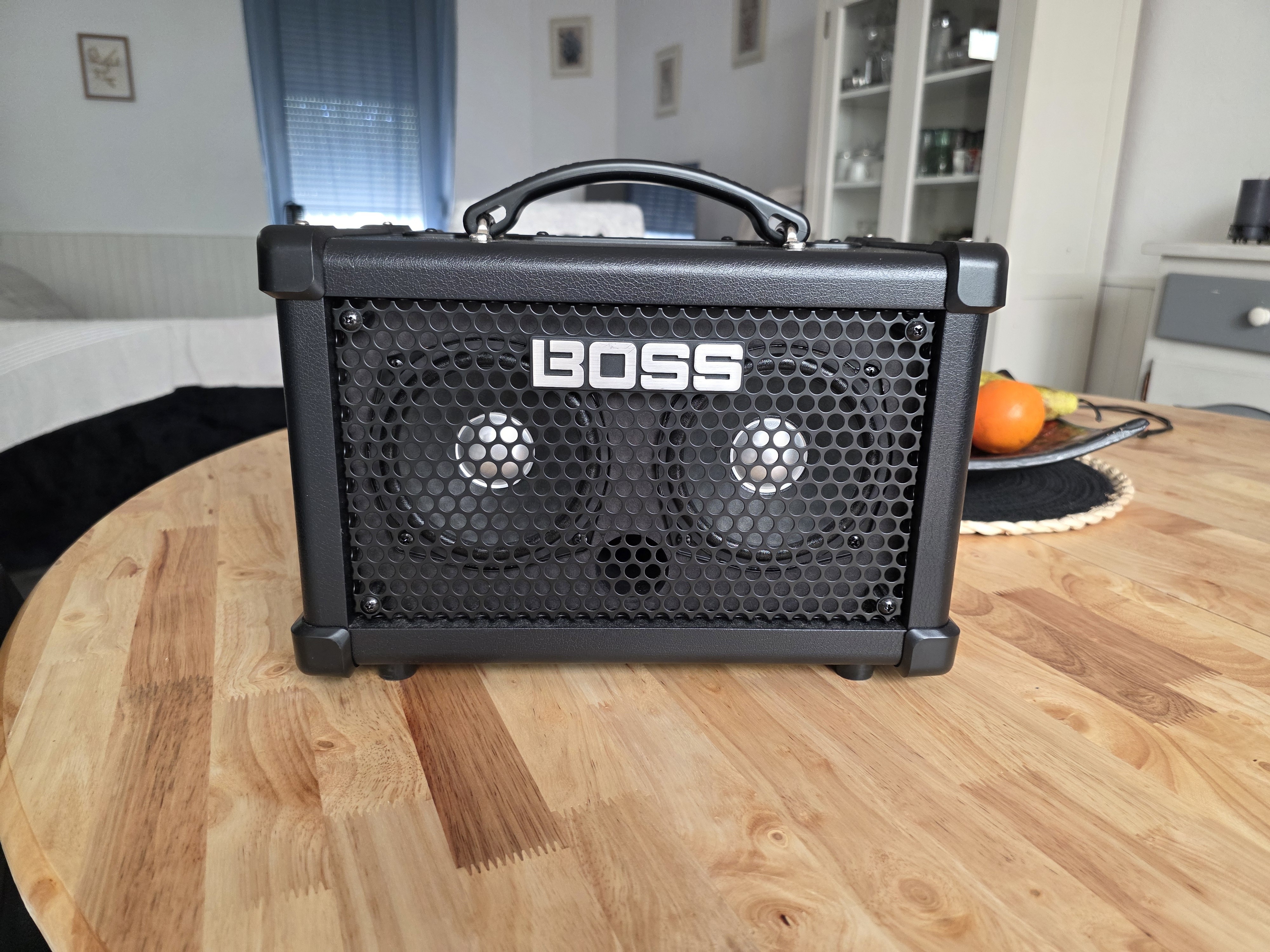 Vends ampli basse Boss Dual Cube LX