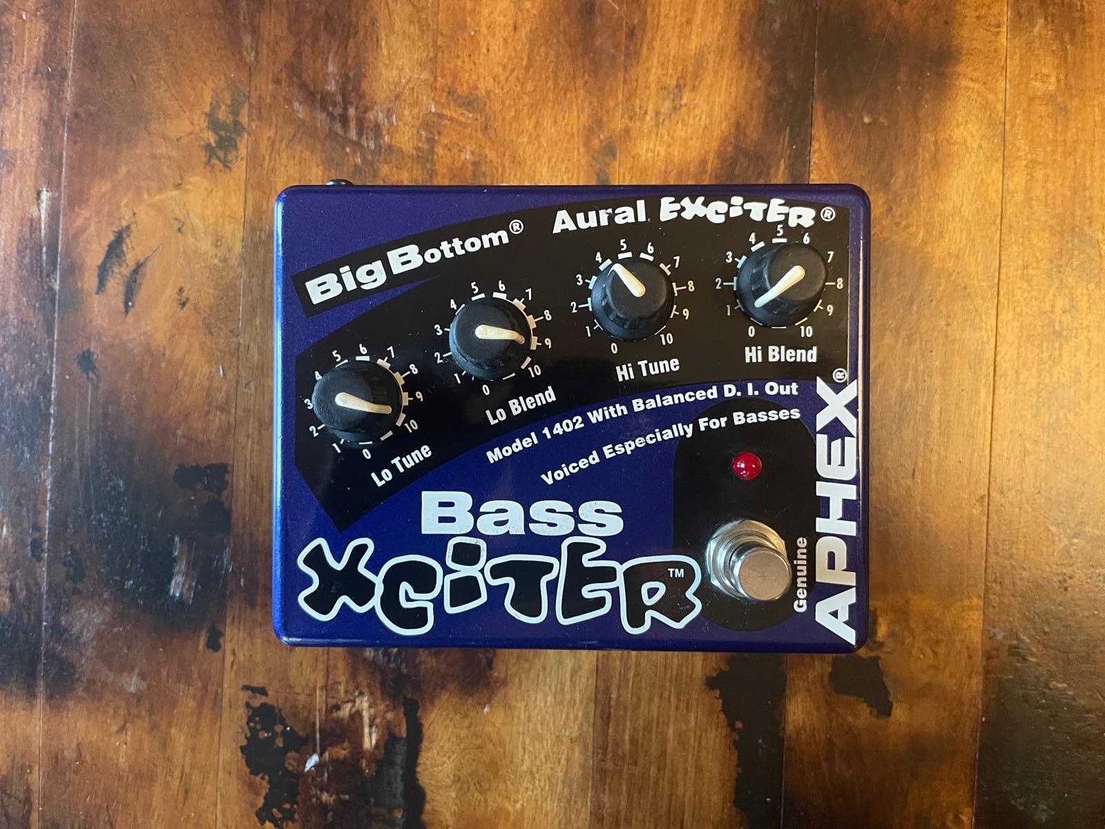 Je vends effet pour basses et synthés "Aphex Bass Xciter Big Bottom"