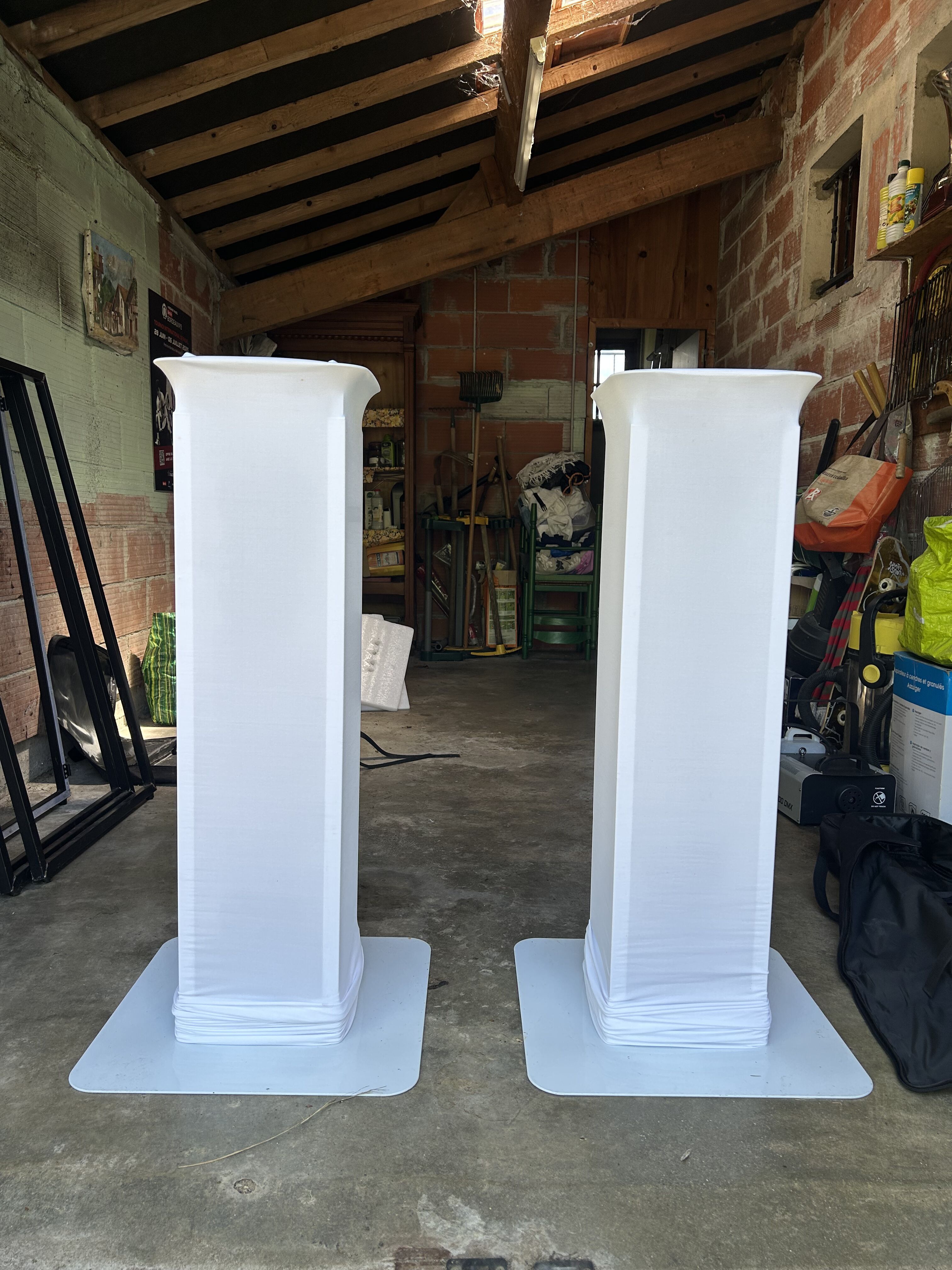 2 TOTEMS AFX LIGHT + SACS DE TRANSPORT