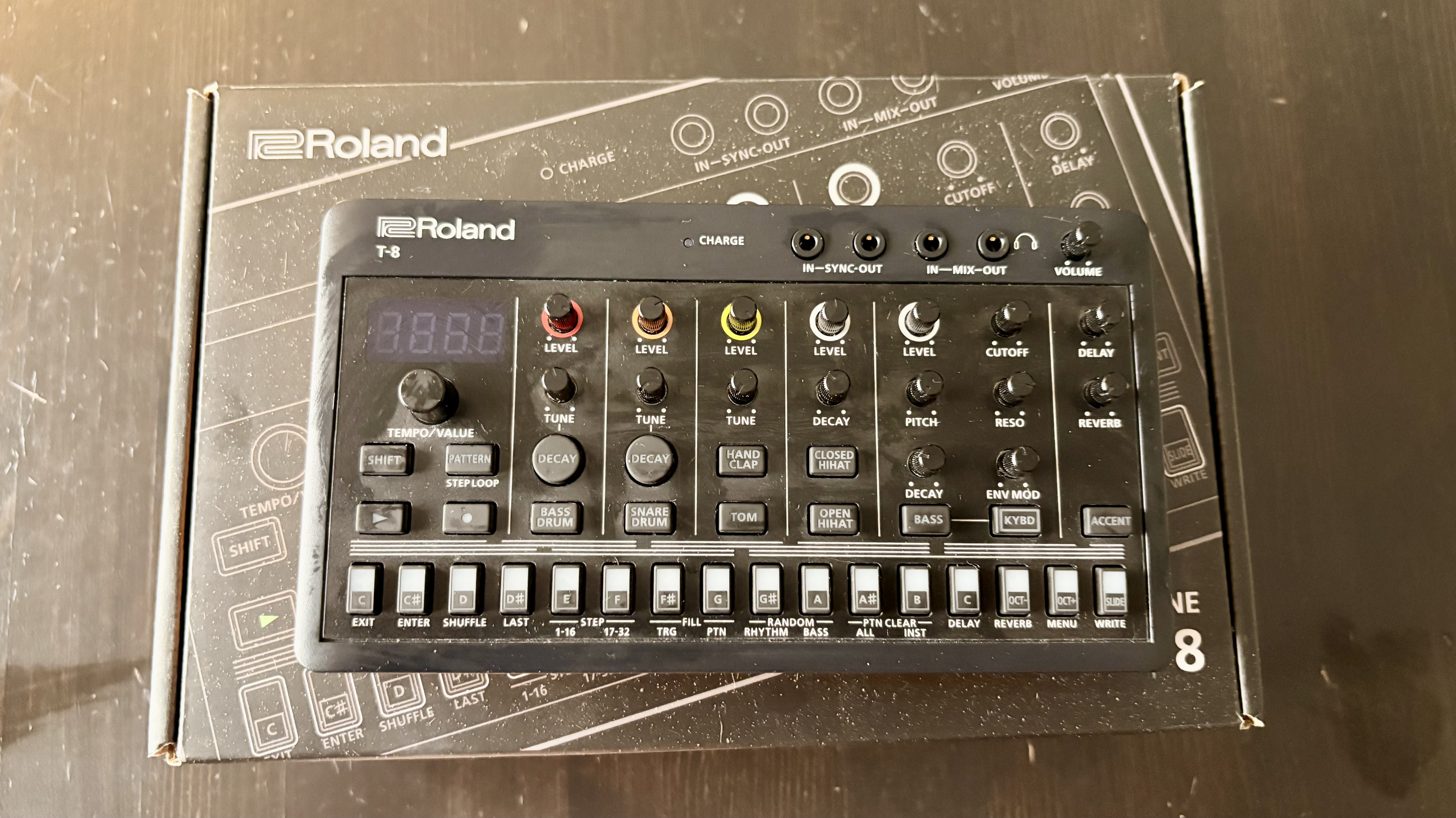 Roland T-8