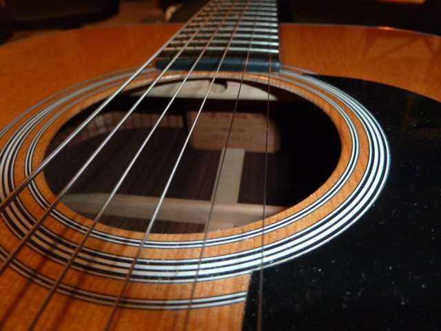 Martin 000 28