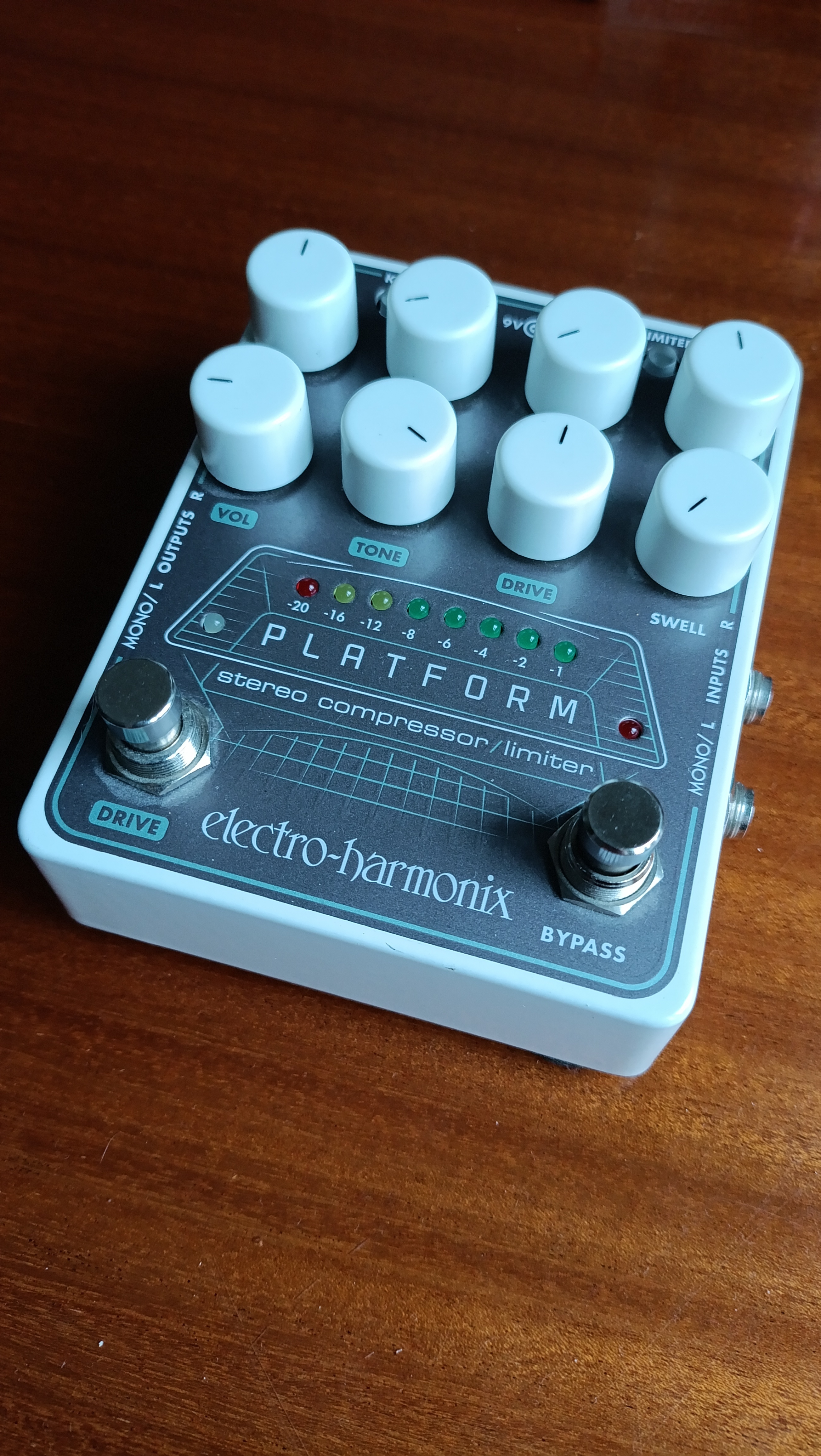 Electro Harmonix Platform